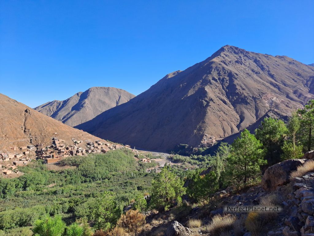 1024x768 Morocco day 3. High Atlas crossing, Jebel Toubkal, from Imlil to Azib Tamsoult hut