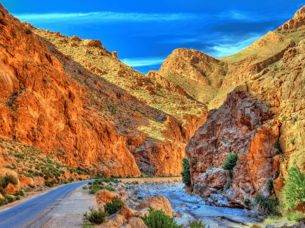 1024x768 Atlas Mountains Expedition