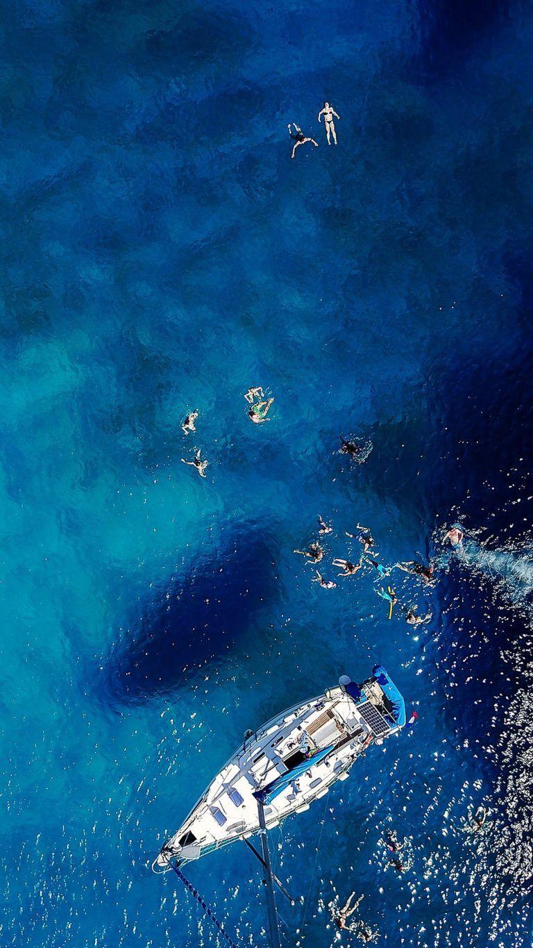 768x1365 ✅ D246627100 of Wallpaper Zenfone 6 January 2020