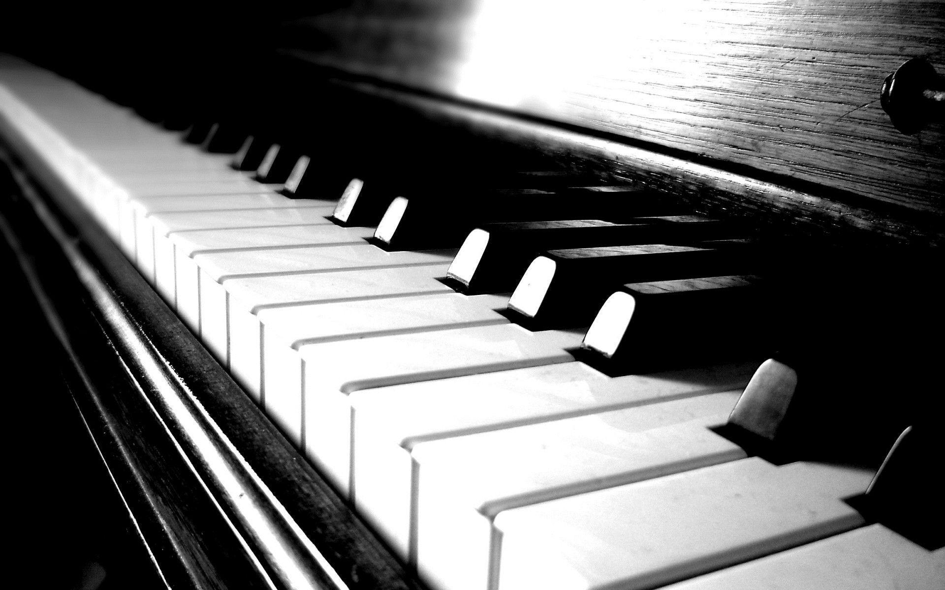 1920x1200 Piano Keys Wallpaper