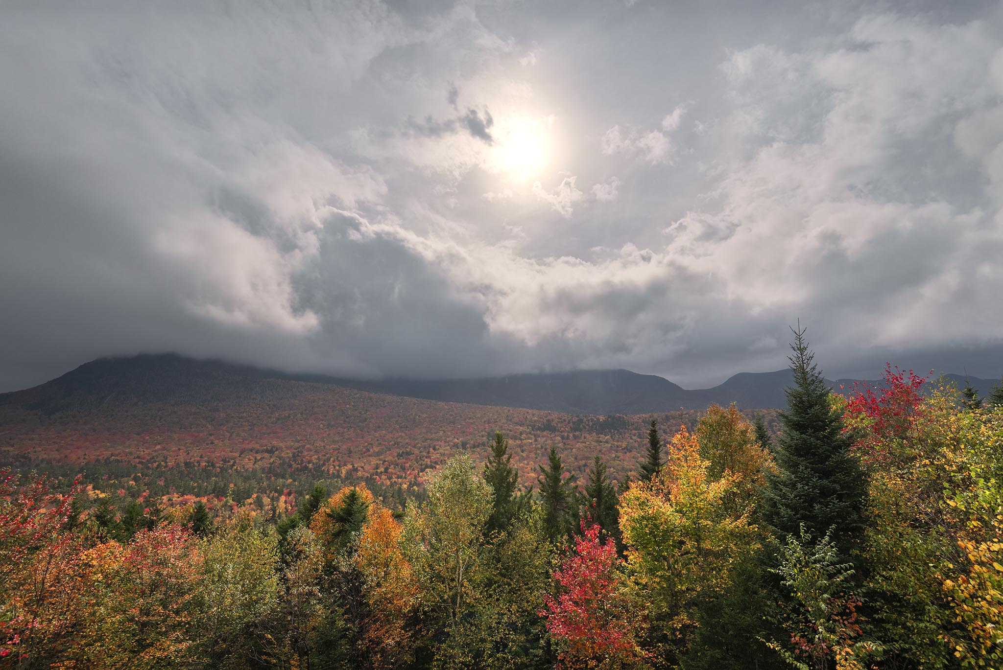 2048x1369 Fall Picture of New Hampshire