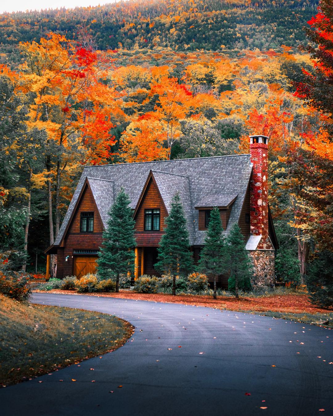 1080x1349 House in the White Mountains of New Hampshire