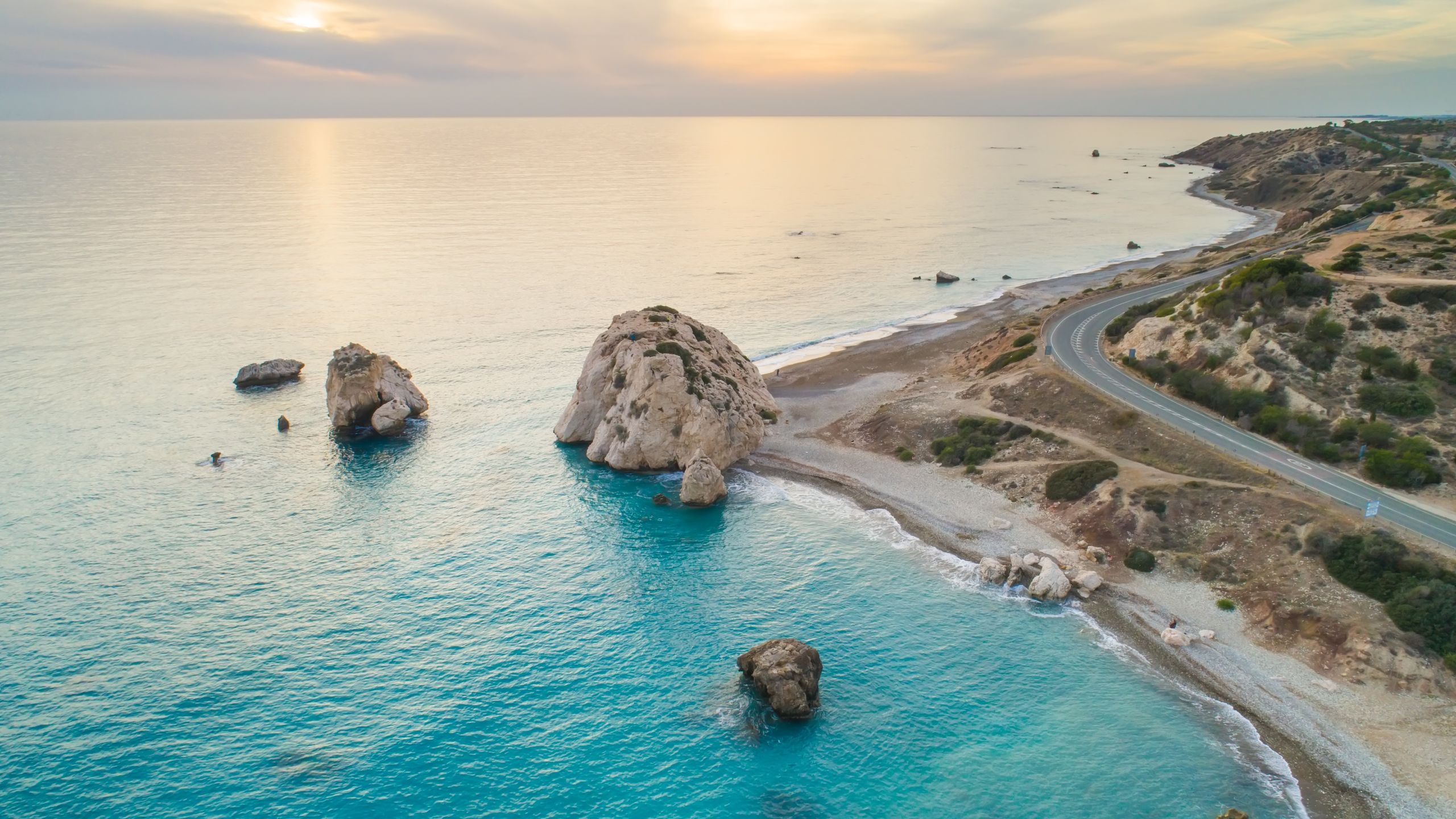 2560x1440 best beaches in Cyprus for an idyllic day