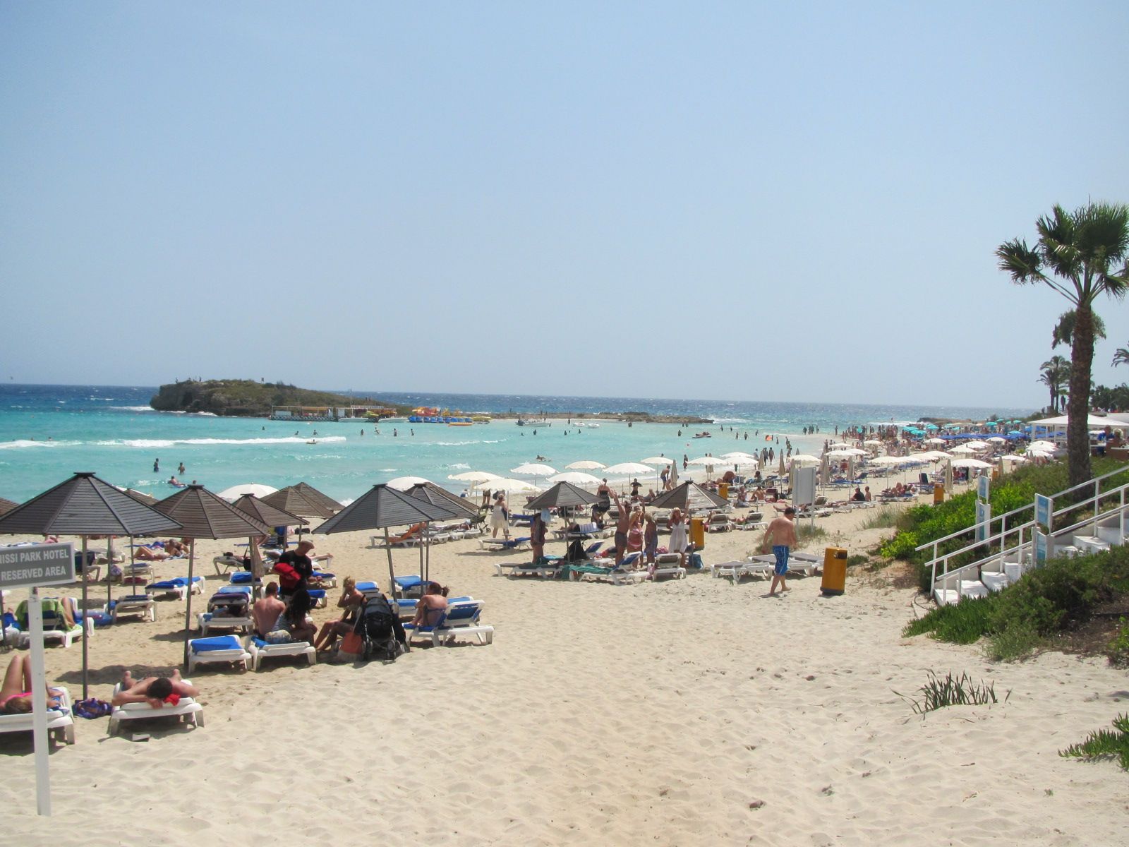 1600x1200 Ayia Napa