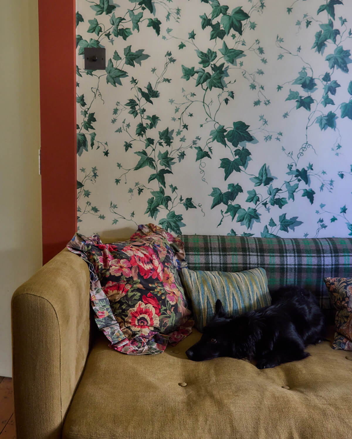 1200x1494 Dreamers & Schemers: Ellen Miles' London Apartment Makeover