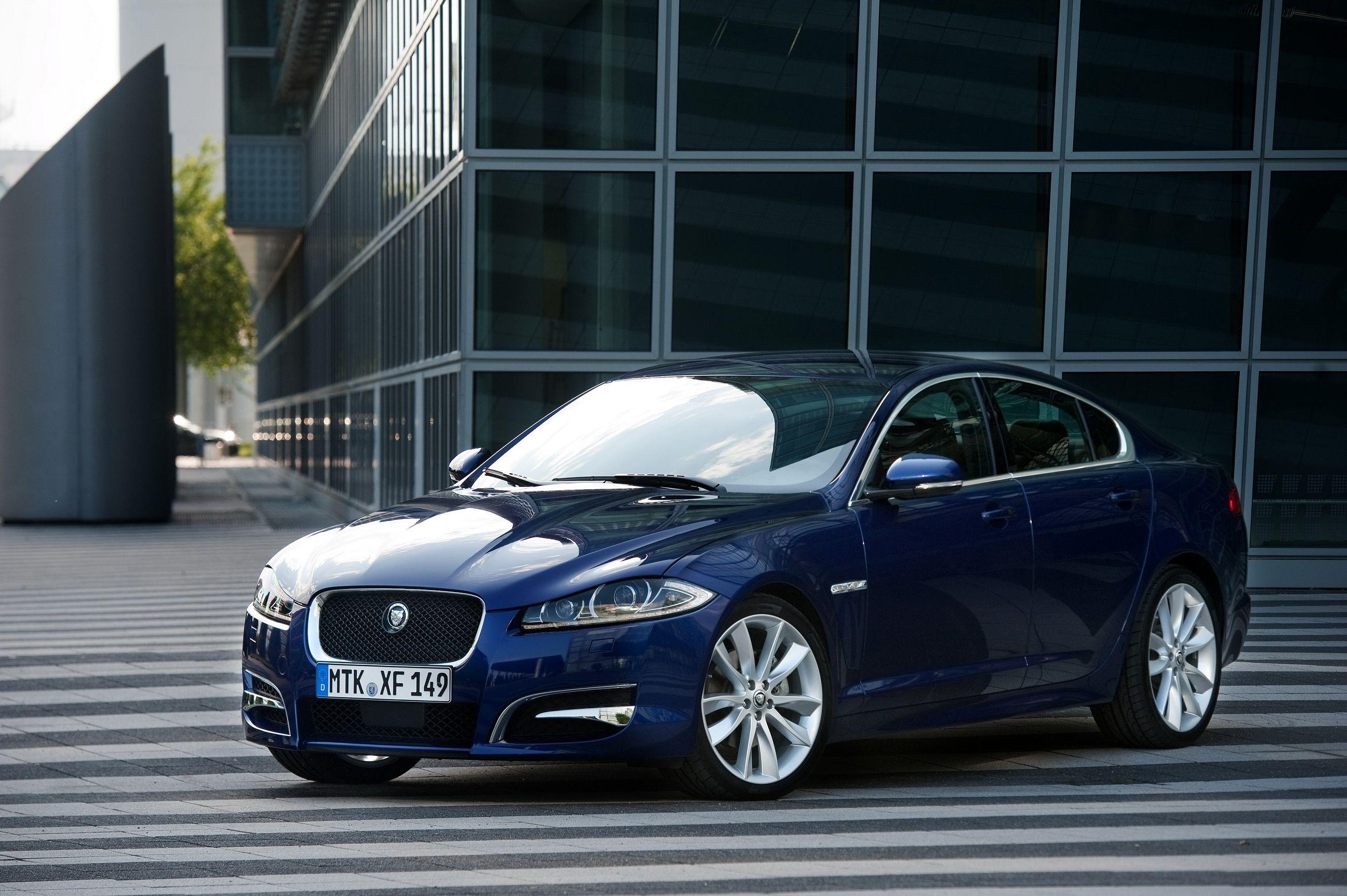 2592x1725 Wallpaper Jaguar 2011 XF Blue Metallic automobile 2592x1725