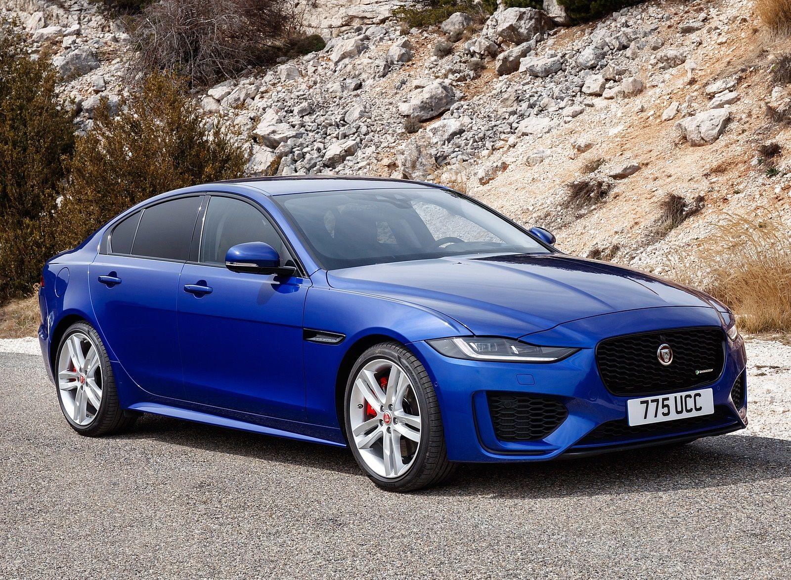 1600x1174 Jaguar XE S R Dynamic P250 (Color: Caesium Blue) Front Three