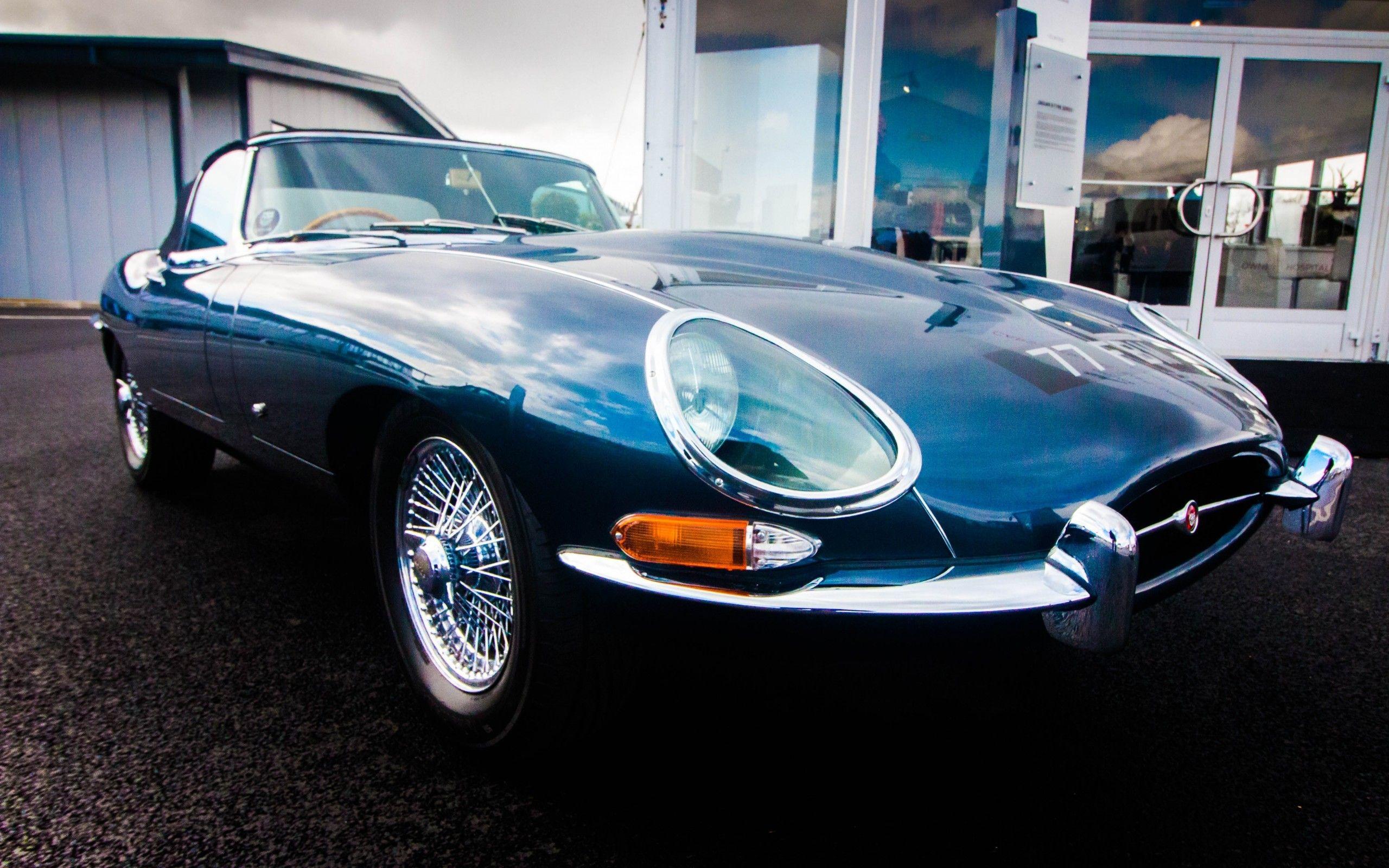 2560x1600 Download 2560x1600 Jaguar Retro, Black, Cars, Classic Wallpaper
