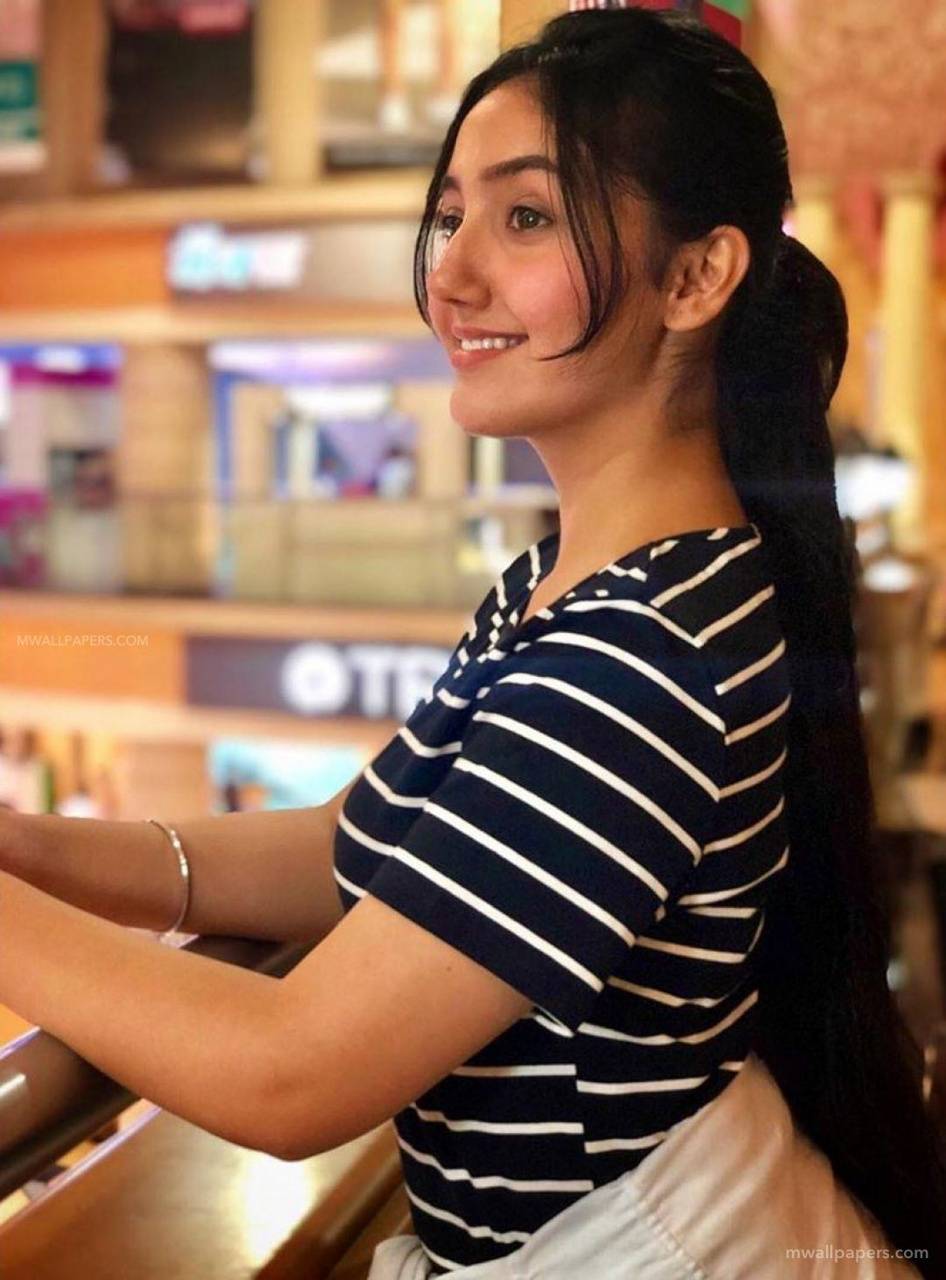 946x1280 Ashnoor Kaur wallpaper