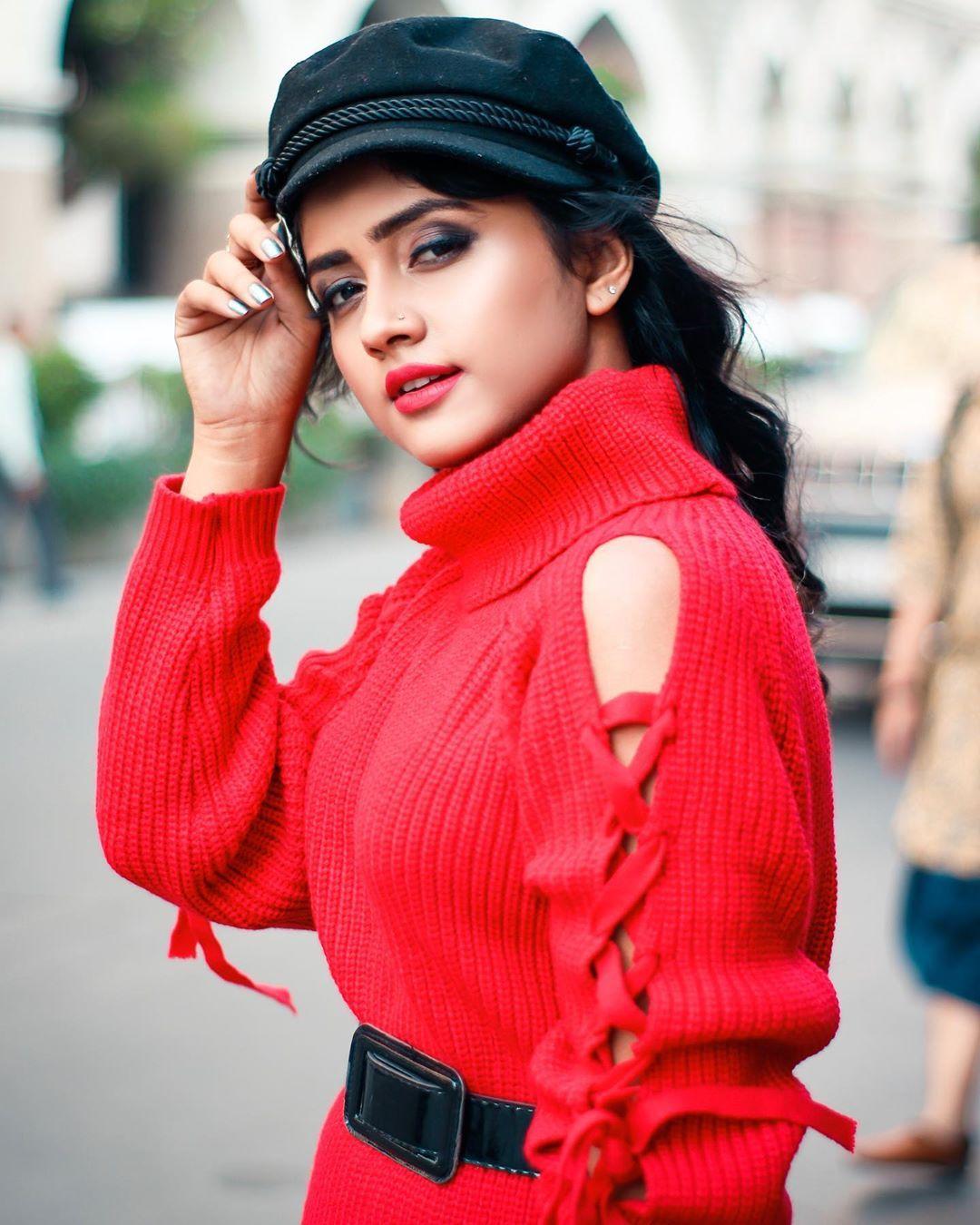 1080x1350 Nisha Guragain (TikTok Star) Wiki, Age, Birthday, Boyfriend & More