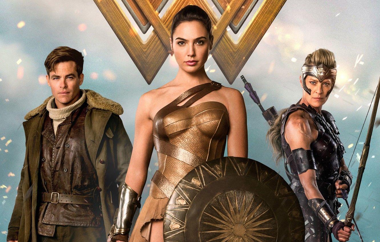 1332x850 Wallpaper cinema, Wonder Woman, armor, movie, brunette, blonde