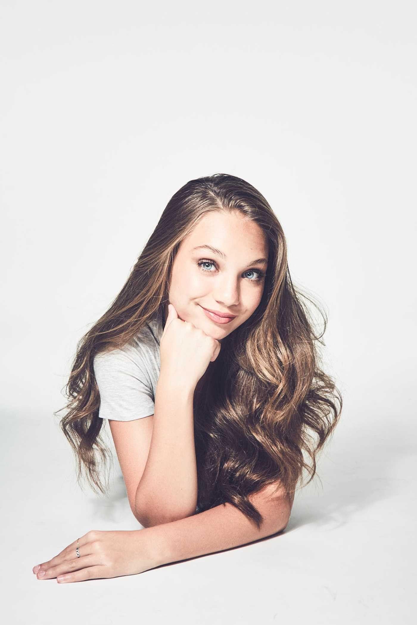 Mackenzie Ziegler Wallpapers - Top Free Mackenzie Ziegler Backgrounds