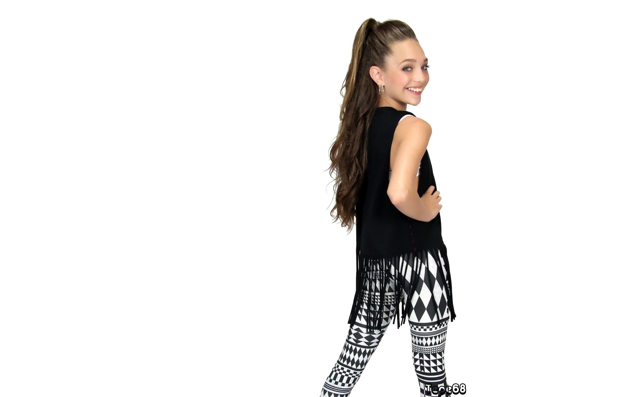 2560x1600 maddie and mackenzie wallpaper. Her full name is Madison Nicole