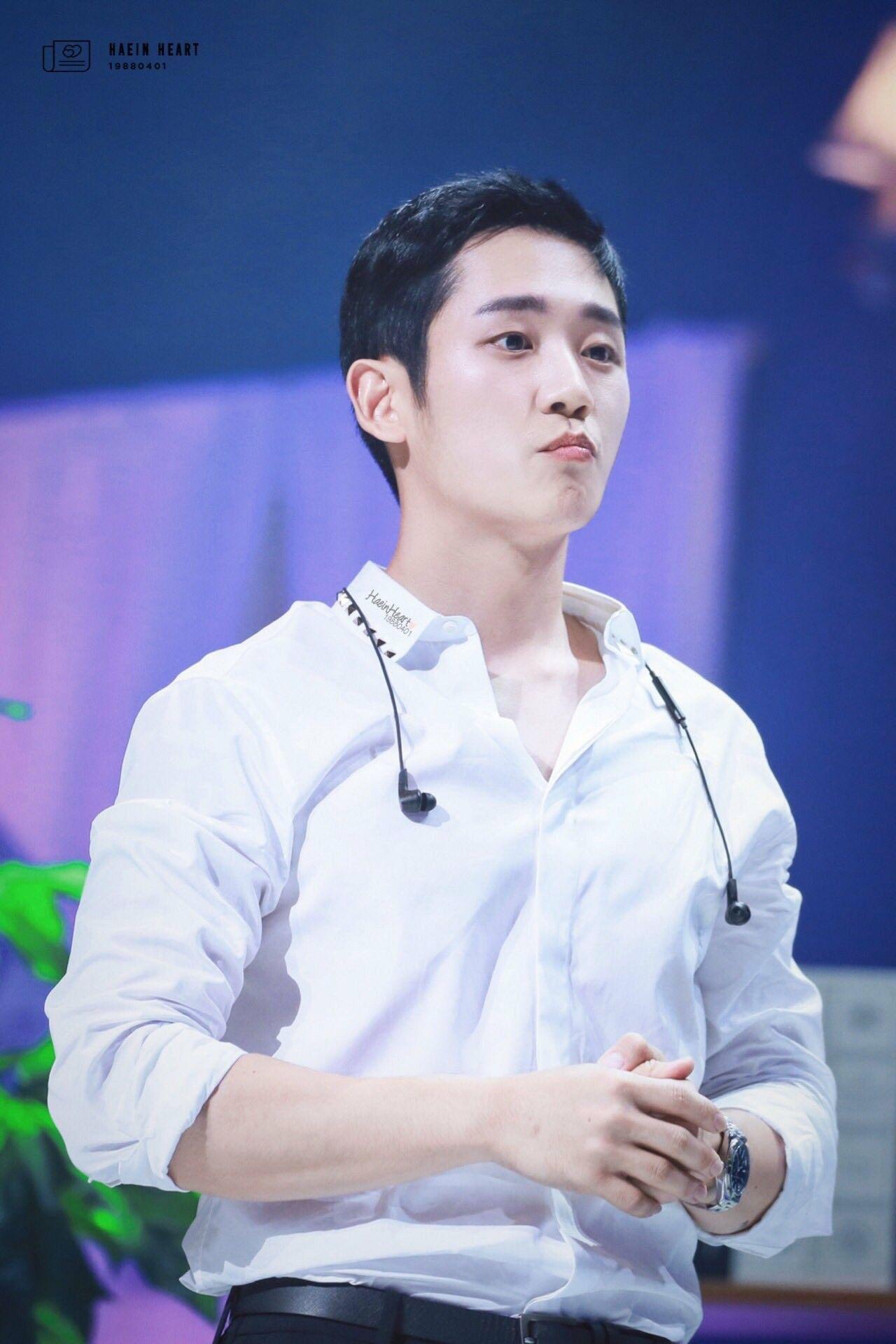 How Jung Hae In Stays Grounded Despite The Fame. - fegnsro