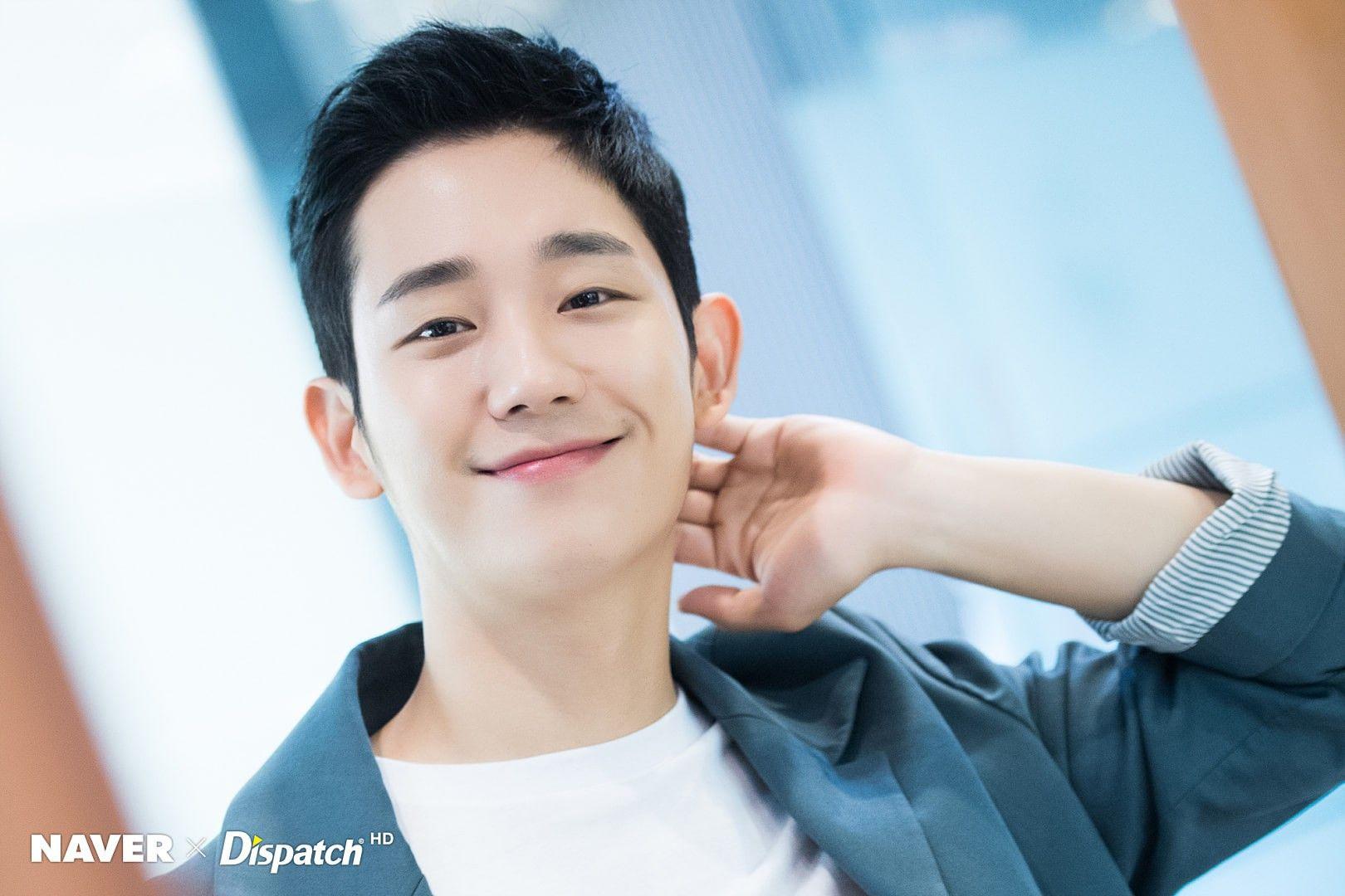 1620x1080 Jung Hae In Wallpaper