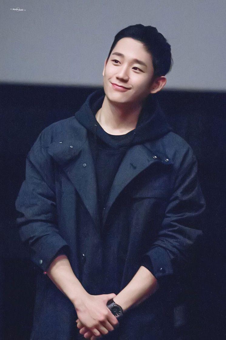 745x1118 Lebih Muda 6 Tahun, Jung Hae In Tak Panggil Han Ji Min Noona