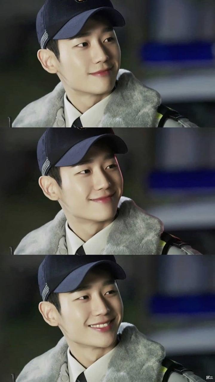 720x1280 Jung Hae In Wallpaper
