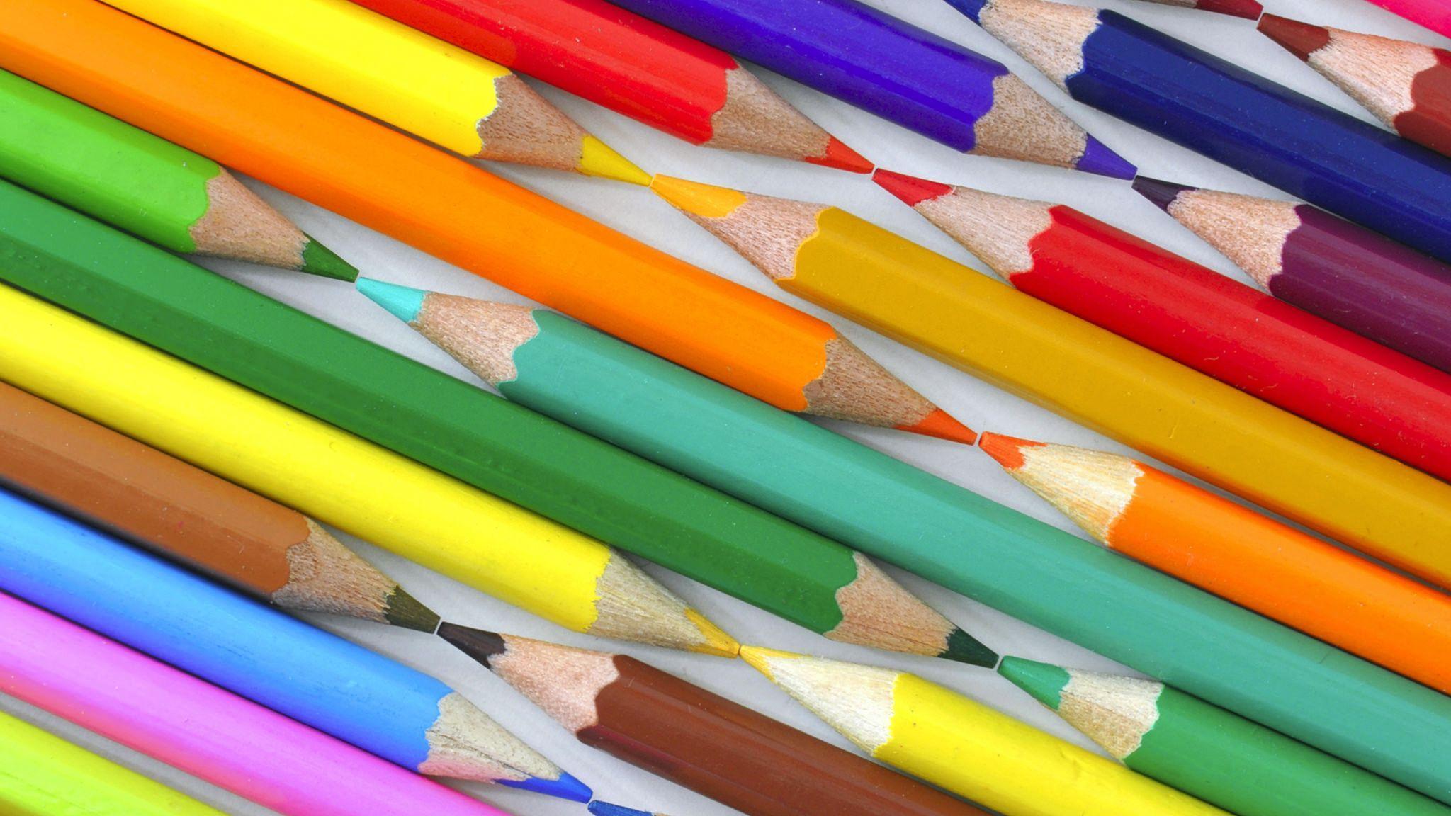 2048x1152 Wallpaper crayons, pencils, rod