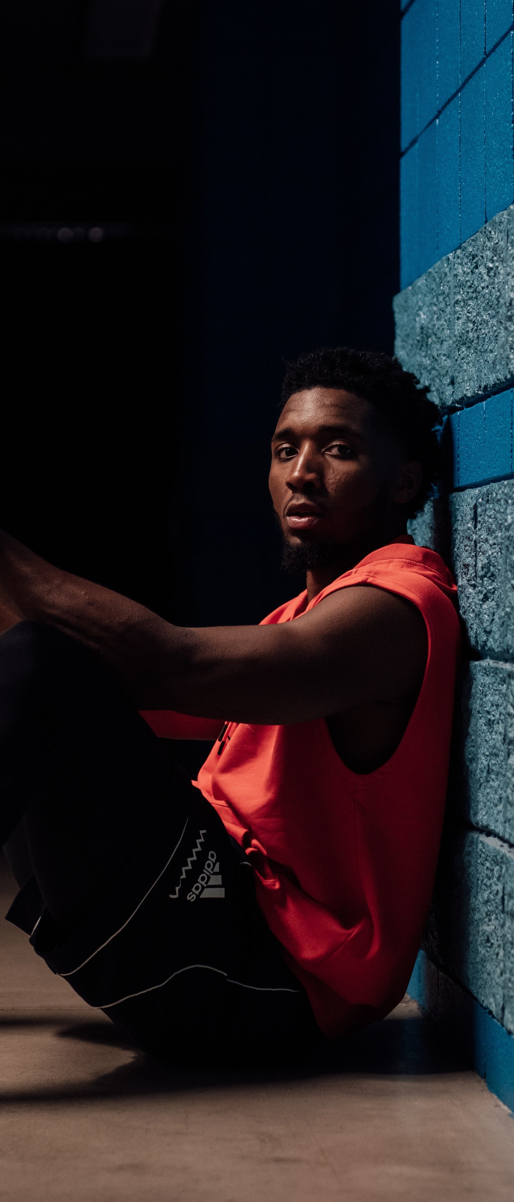 1644x3840 Donovan Mitchell Phone Wallpaper: Free 4K & HD Downloads