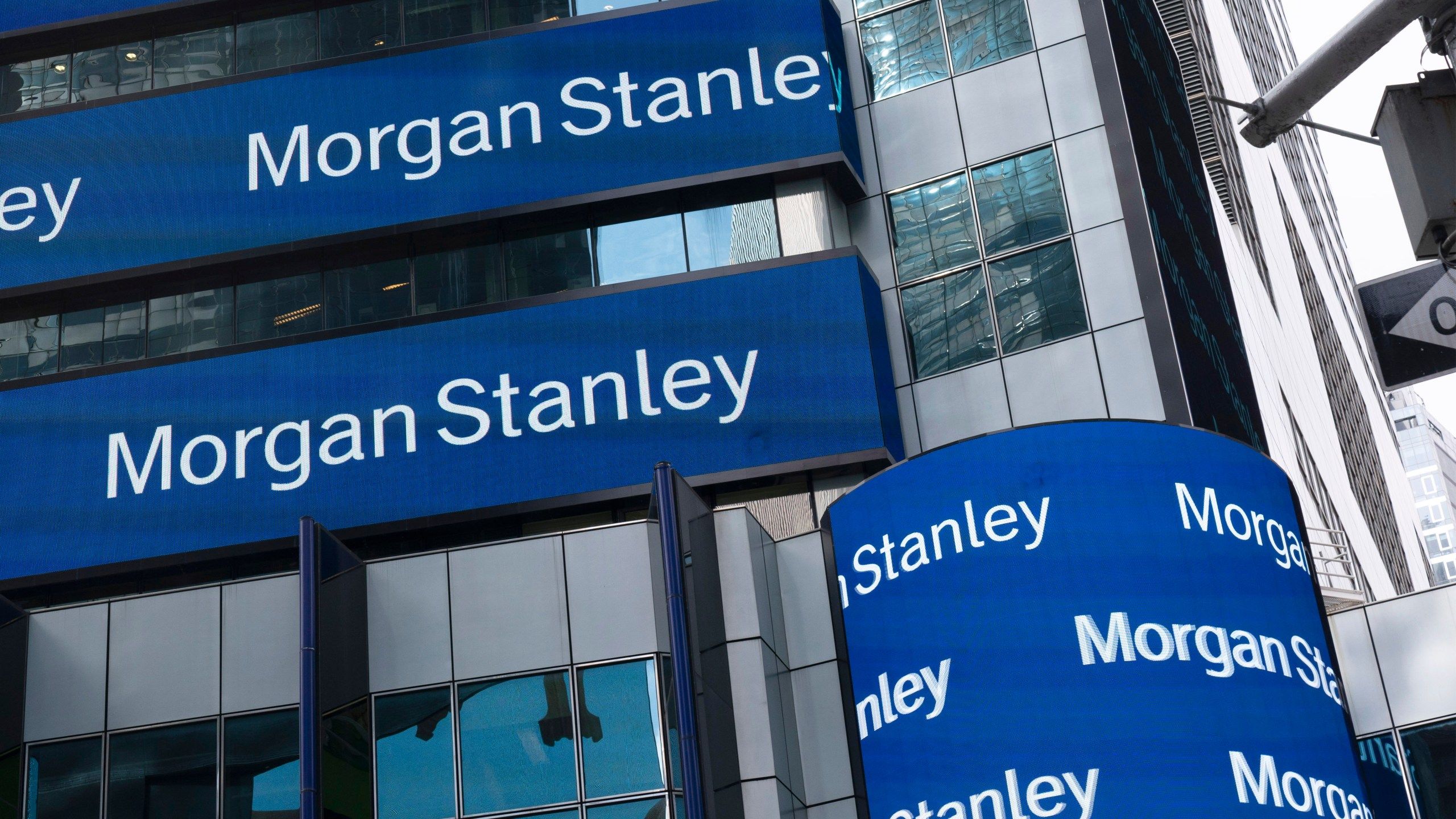 2560x1440 Morgan Stanley profits climb 9% on asset management business. WRIC ABC 8News