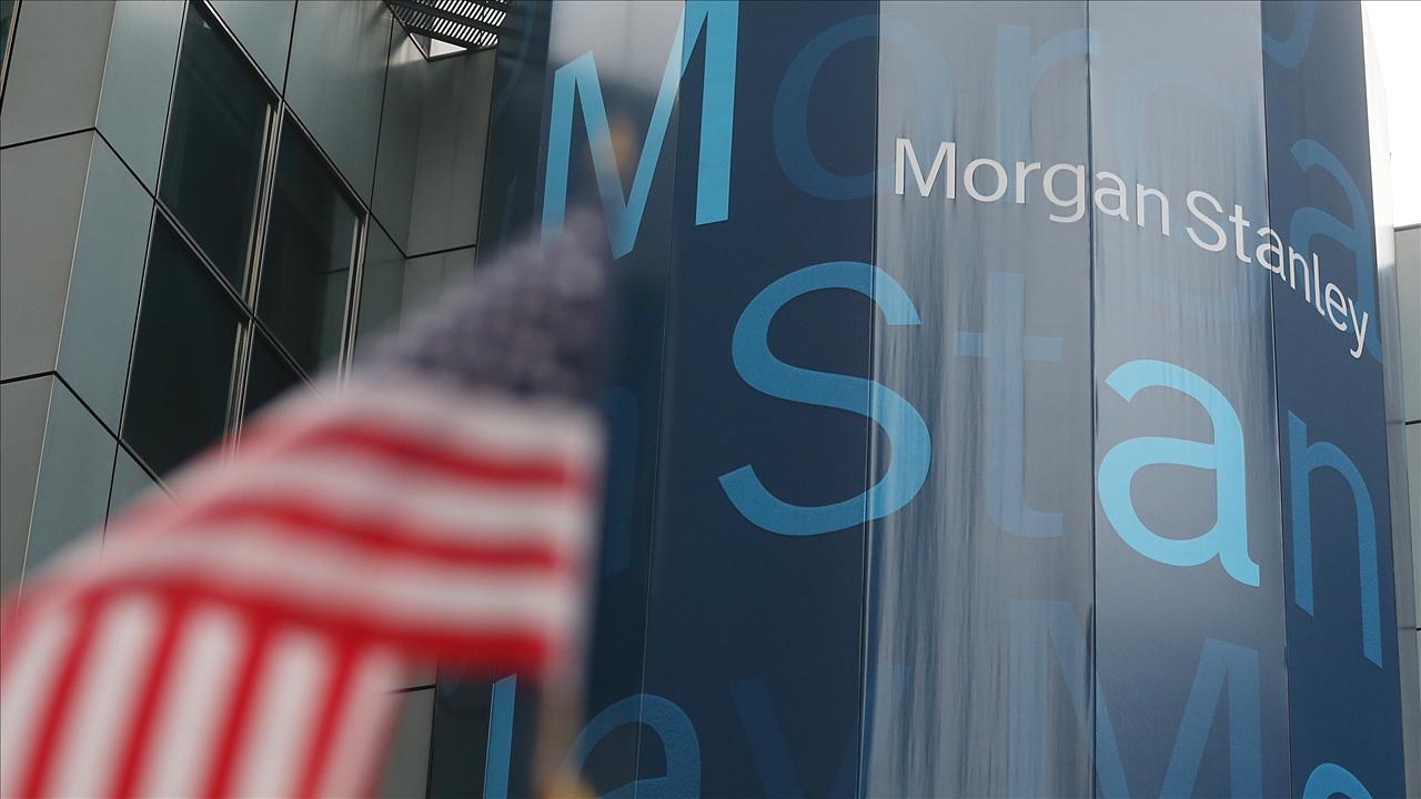 1280x720 Morgan Stanley CEO Takes a Pay Cut