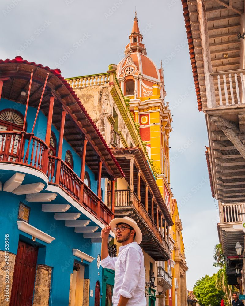 800x1000 Stock Foto „tourist In Cartagena De Indias Colombia“