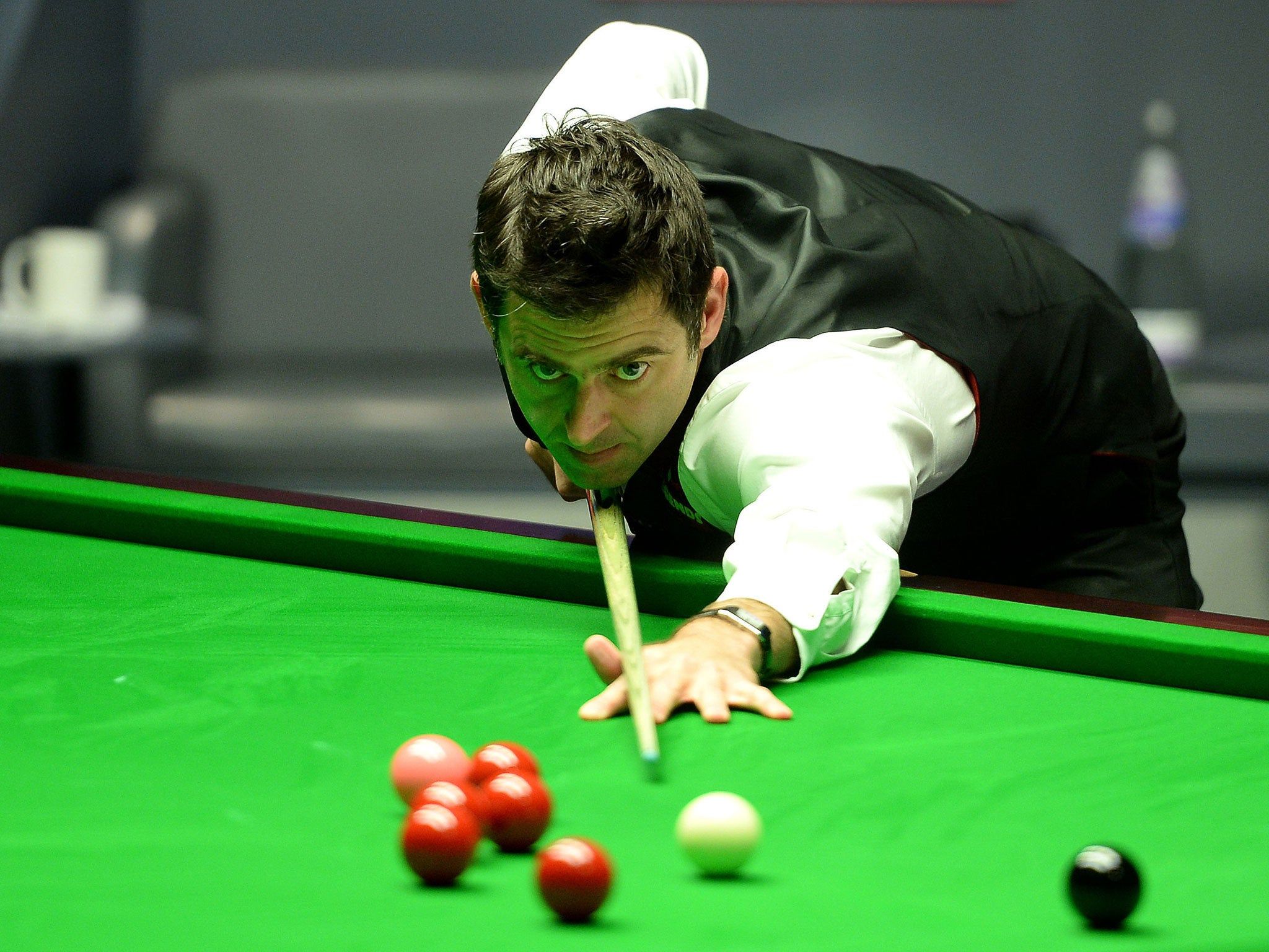 2048x1536 Snooker World Championship final: Mark Selby remains in contention with Ronnie O'Sullivan
