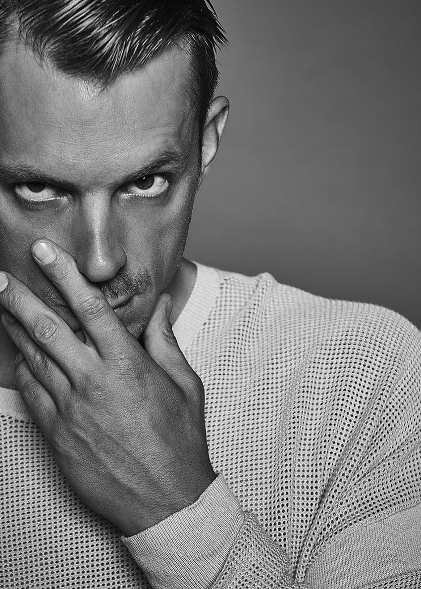 850x1190 Joel Kinnaman HD phone wallpaper