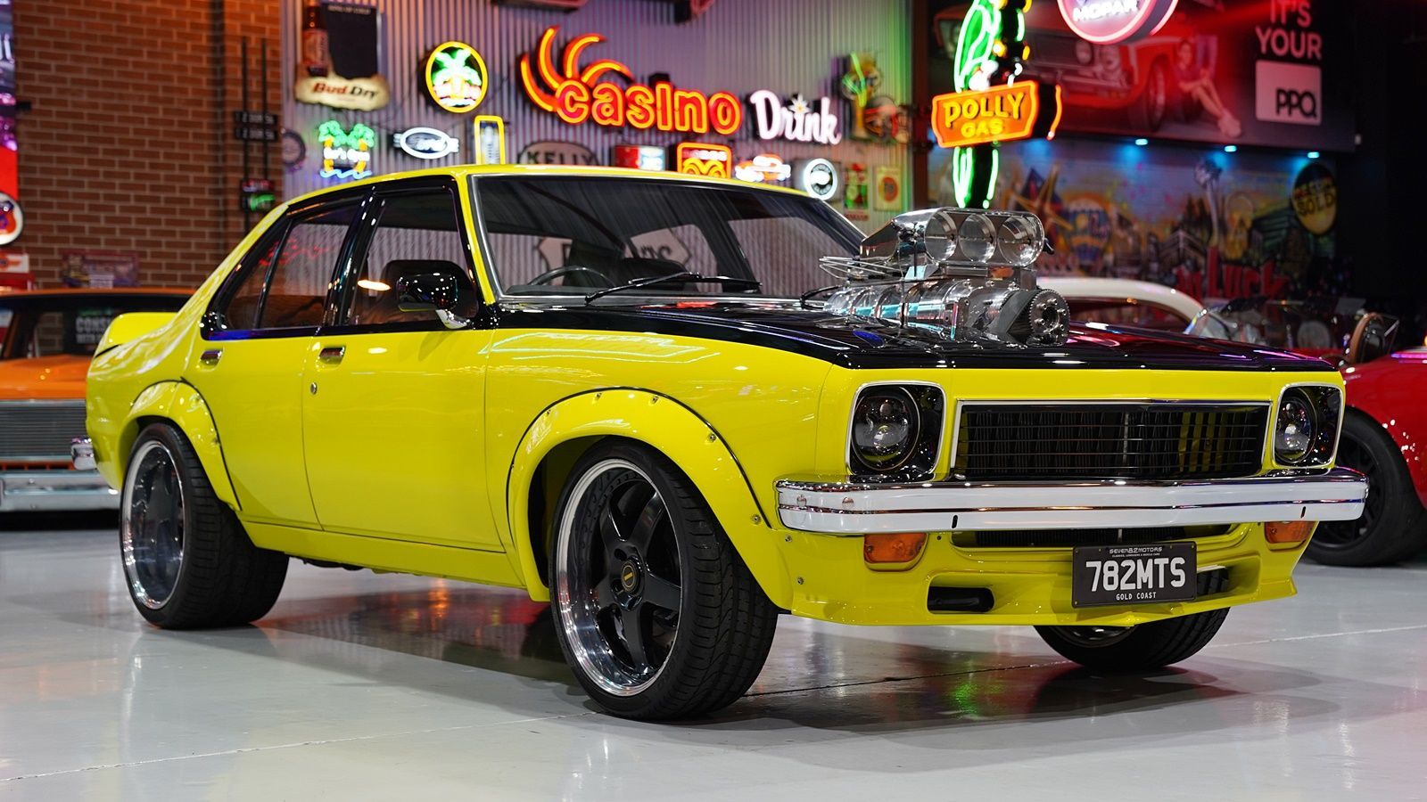 1600x900 HOLDEN BLOWN SLR TORANA SEDAN