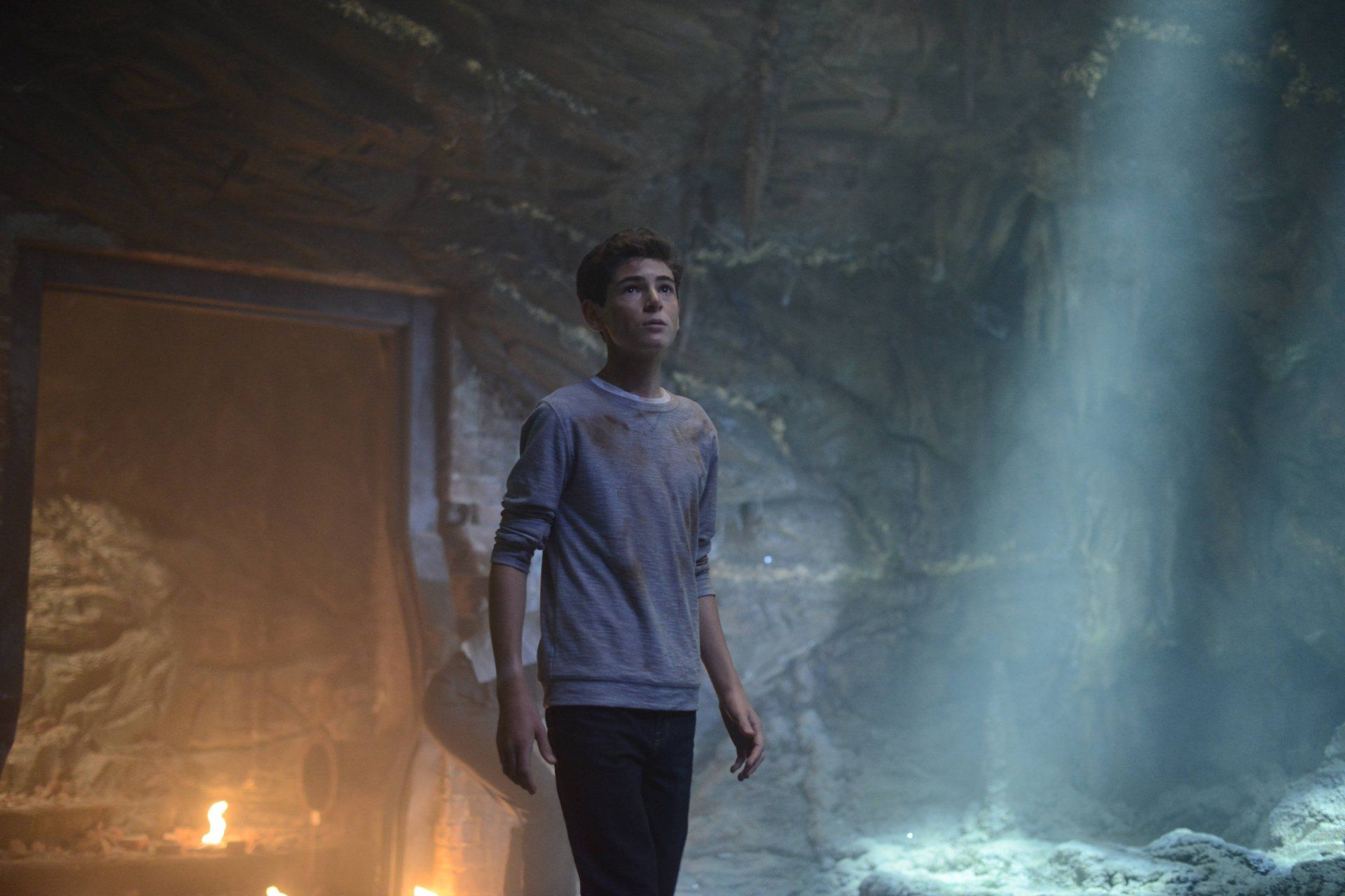 1920x1280 Bruce Wayne in Gotham: David Mazouz HD Wallpaper from TV Show