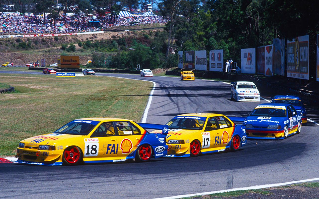 1280x800 Why V8 Supercars Became Supercars