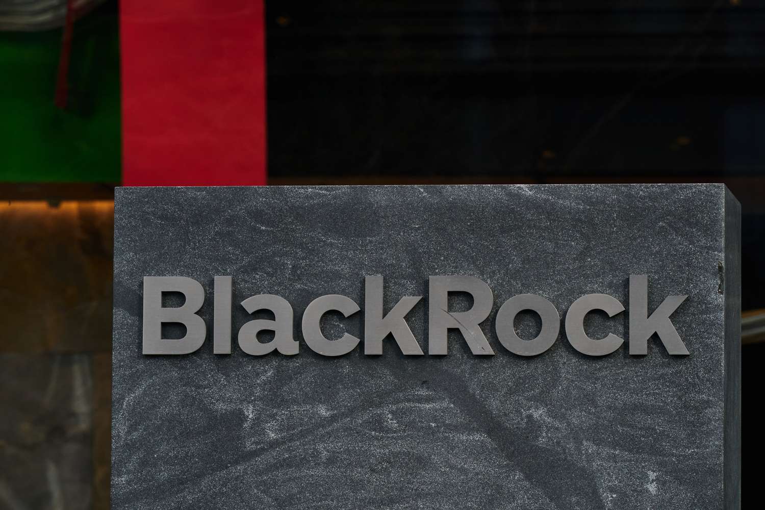 1500x1000 BlackRock CEO Fink Says 'Uncertainty and Anxiety' Dominate Client Conversations