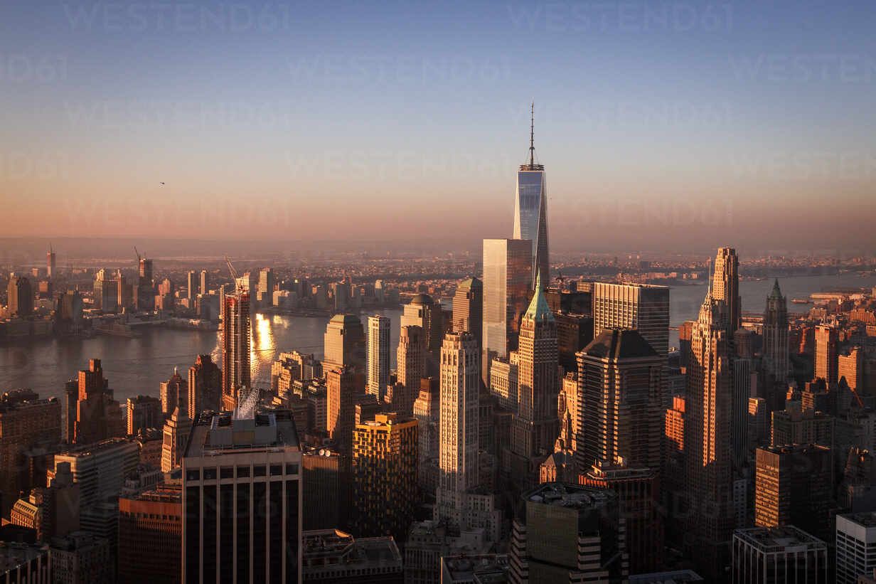1232x821 Sunset over Manhattan and the Financial District, New York City, NY