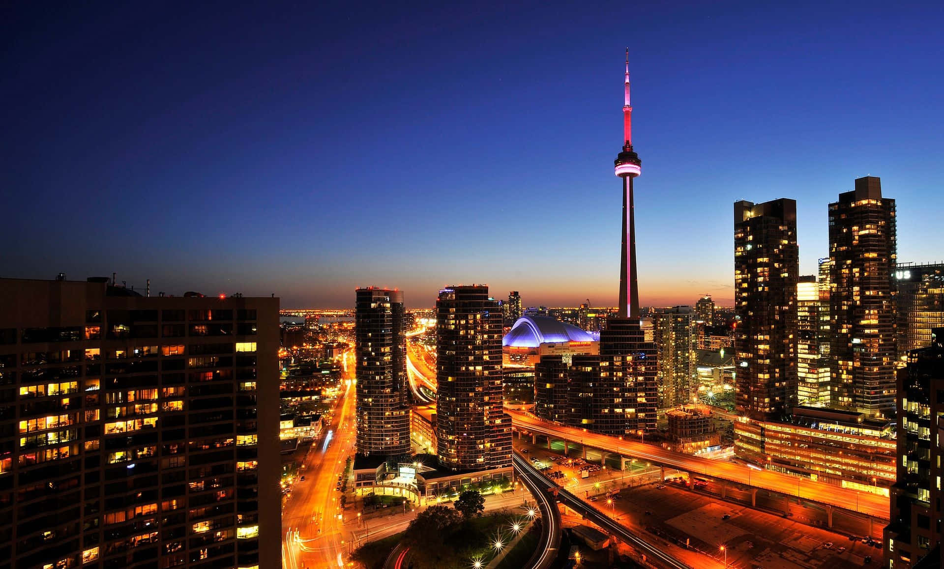 1920x1158 Download Aerial View of Downtown Toronto Showing the Financial District
