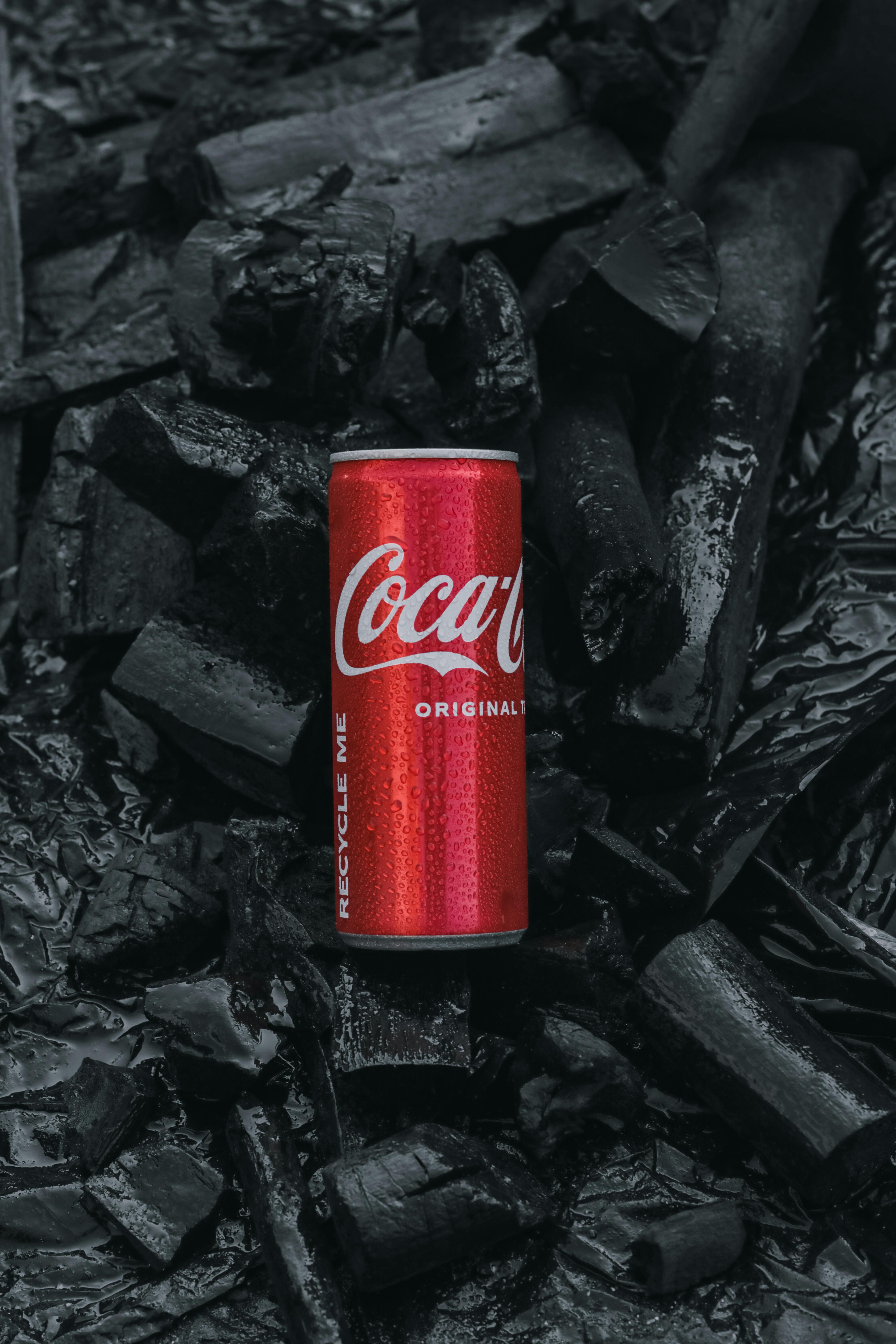 4000x6000 Coca Cola In A Red Can · Free