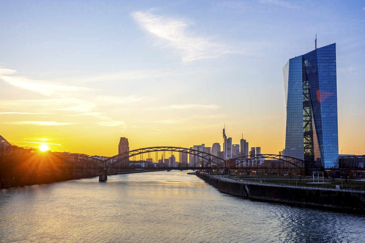 1232x821 Germany, Hesse, Frankfurt, Bridge in front of European Central Bank at sunset