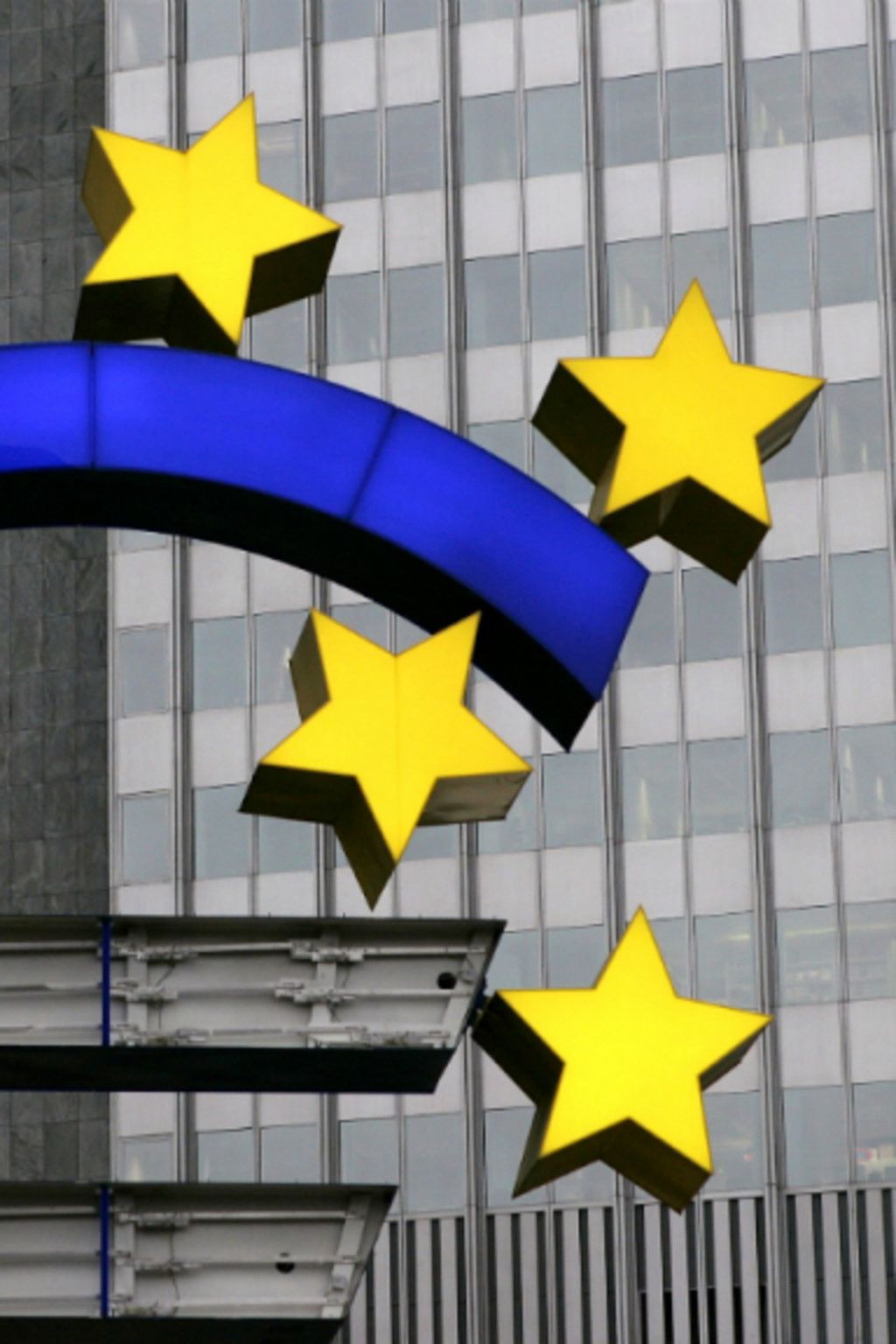 1024x1536 The Role of the European Central Bank. Council on Foreign Relations