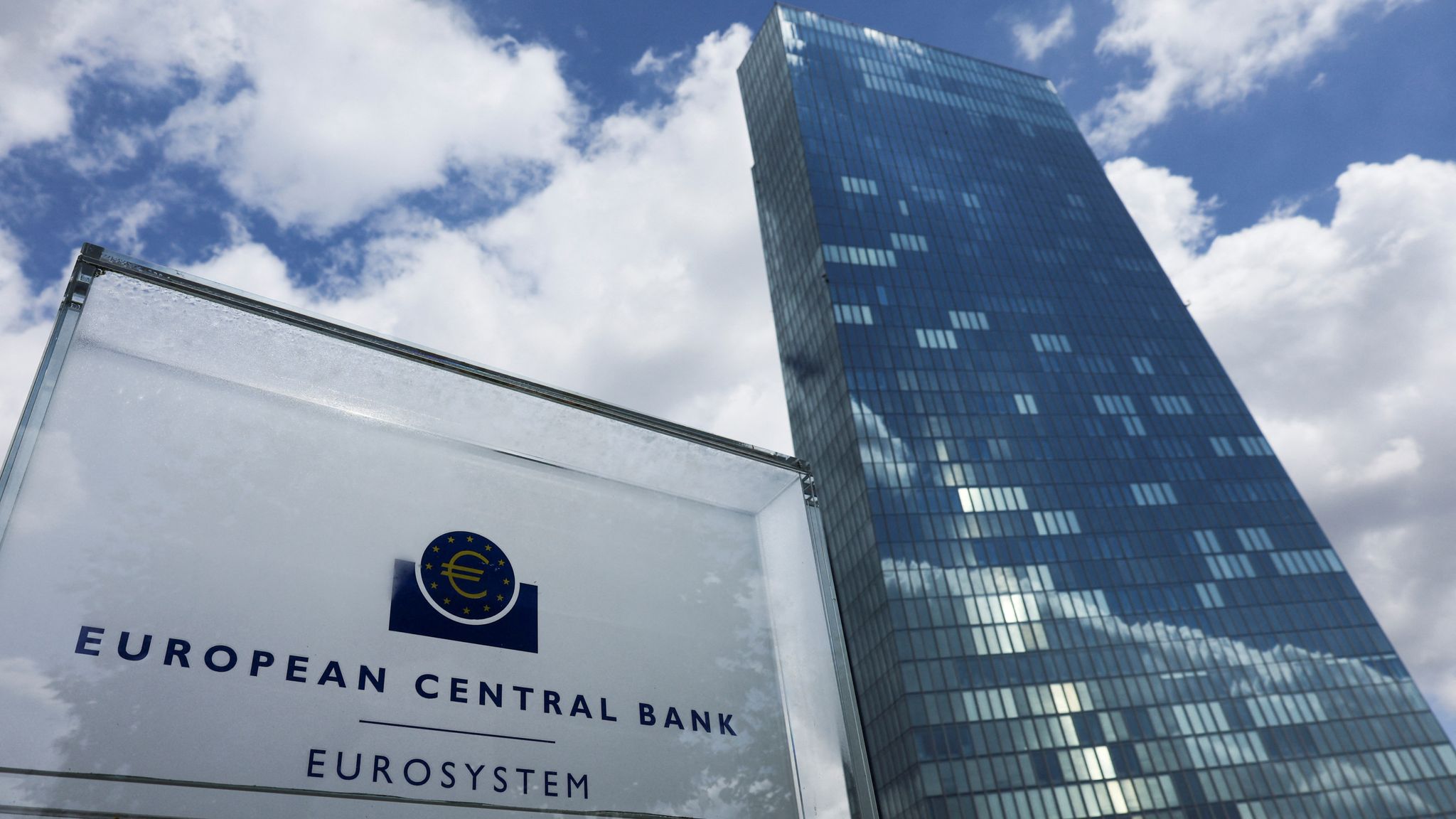 2048x1152 European Central Bank sticks to its guns on interest rates despite market turmoil