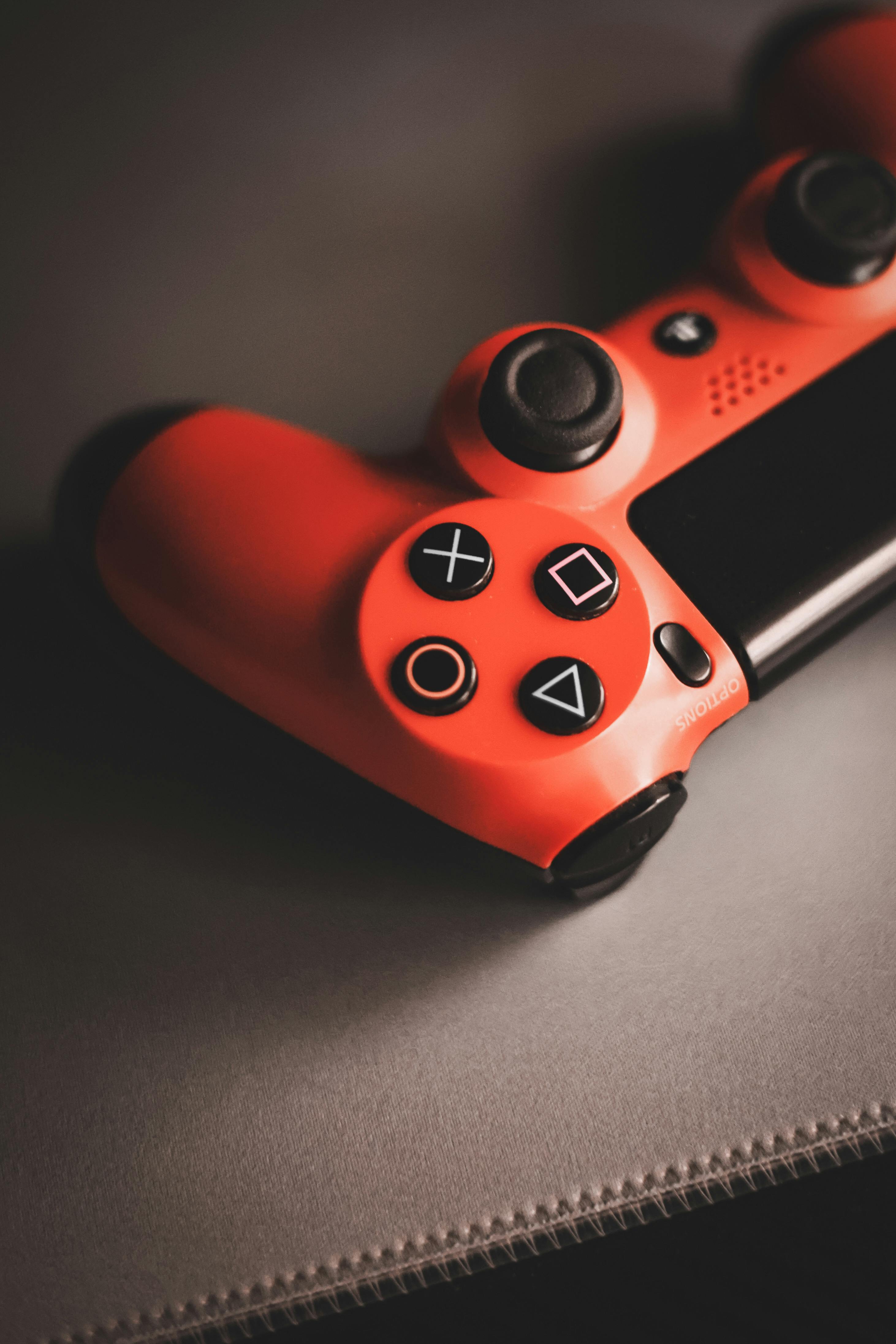 2924x4386 Close Up Of Red Vintage Game Controller · Free