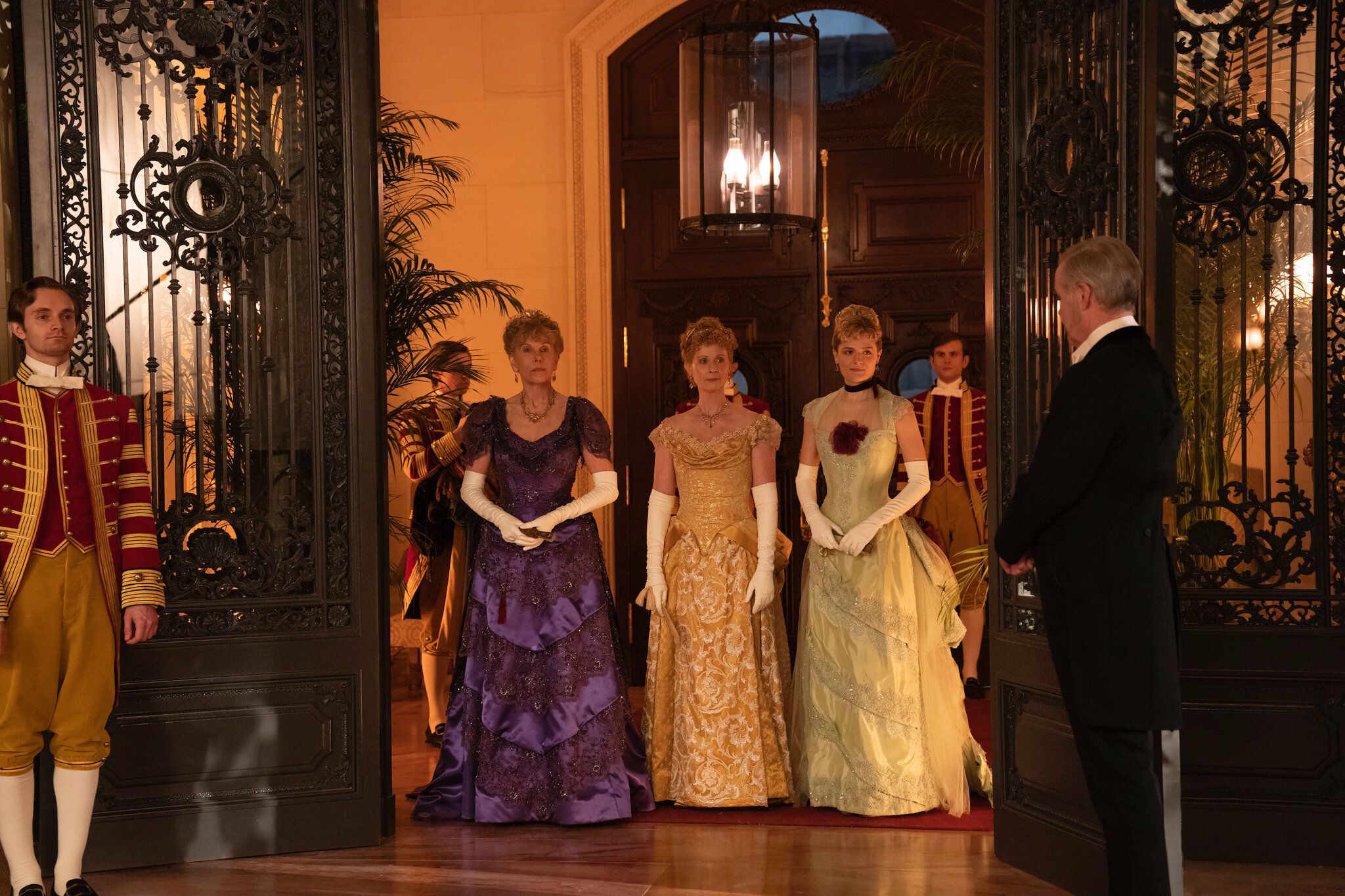 2048x1365 The Gilded Age Wallpaper