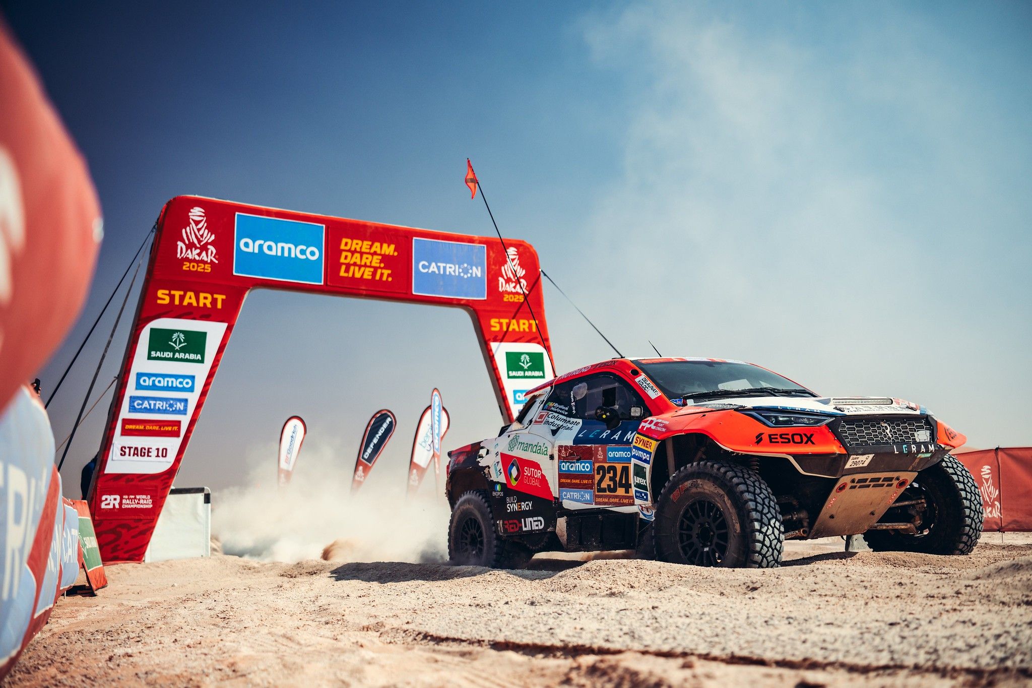 2048x1365 Dakar heads to the fourth largest desert in the world, Aliyyah Koloc shines with ninth place in the stage