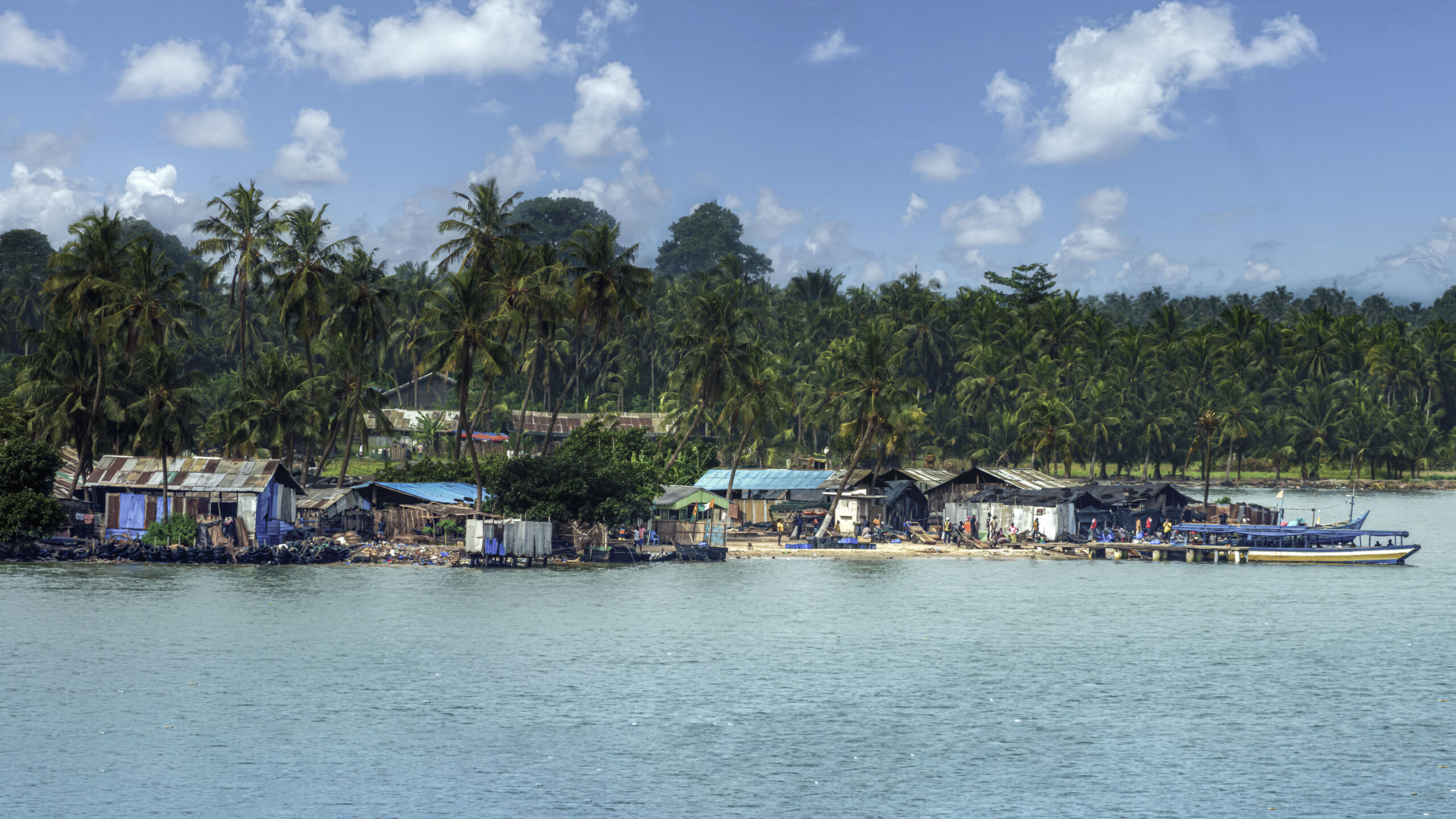 2560x1440 Abidjan