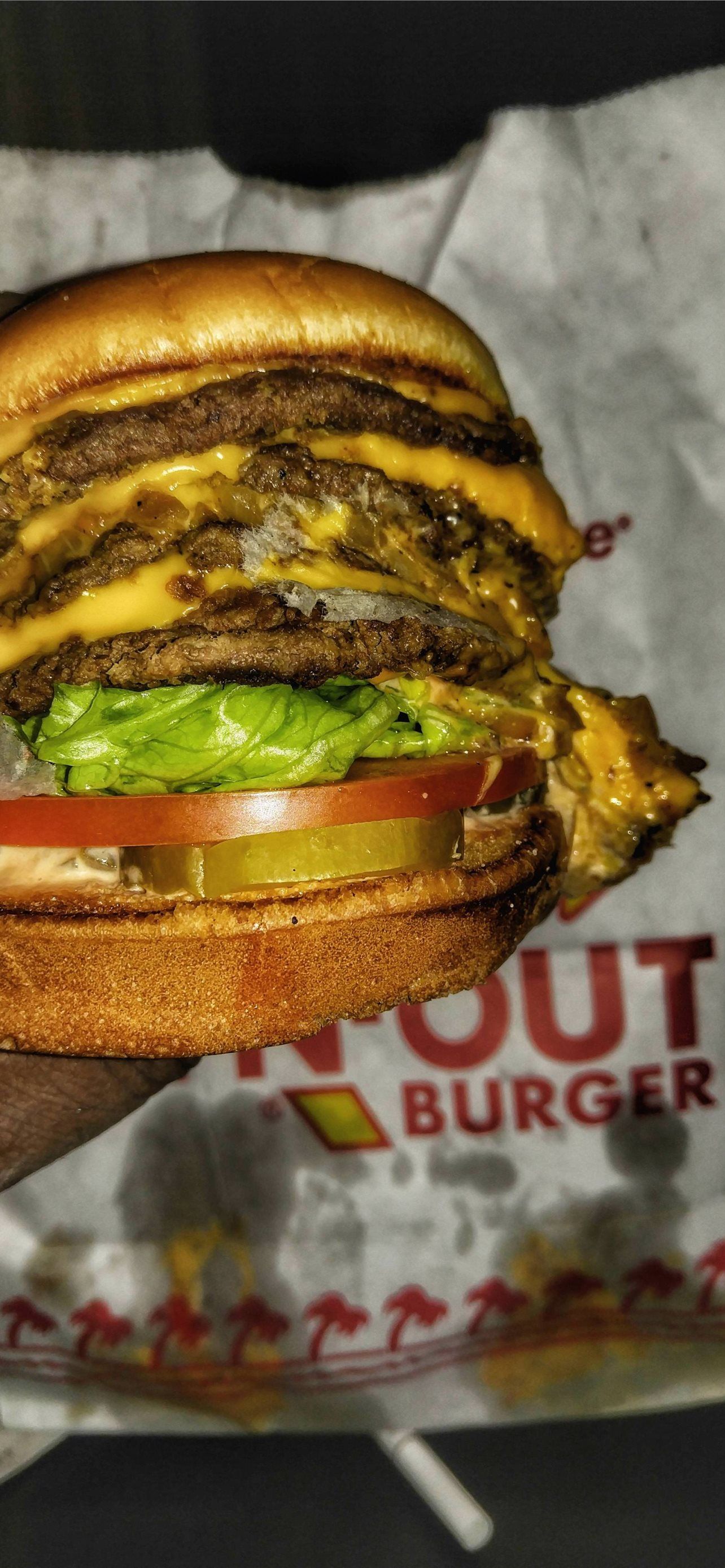 1284x2778 in n out burger iPhone Wallpaper Free Download