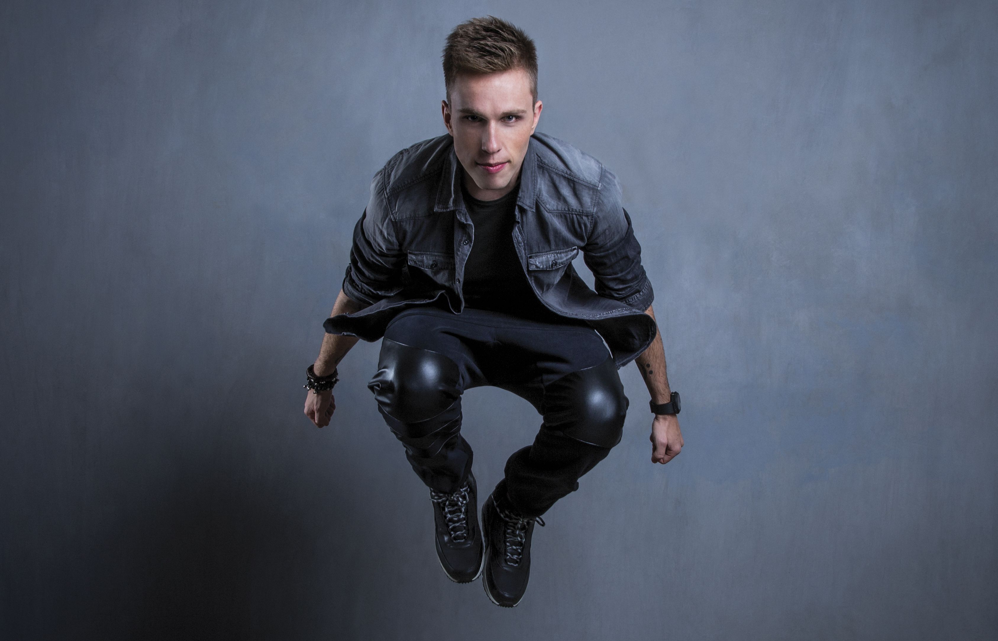 3374x2168 Download DJ Music Nicky Romero HD Wallpaper