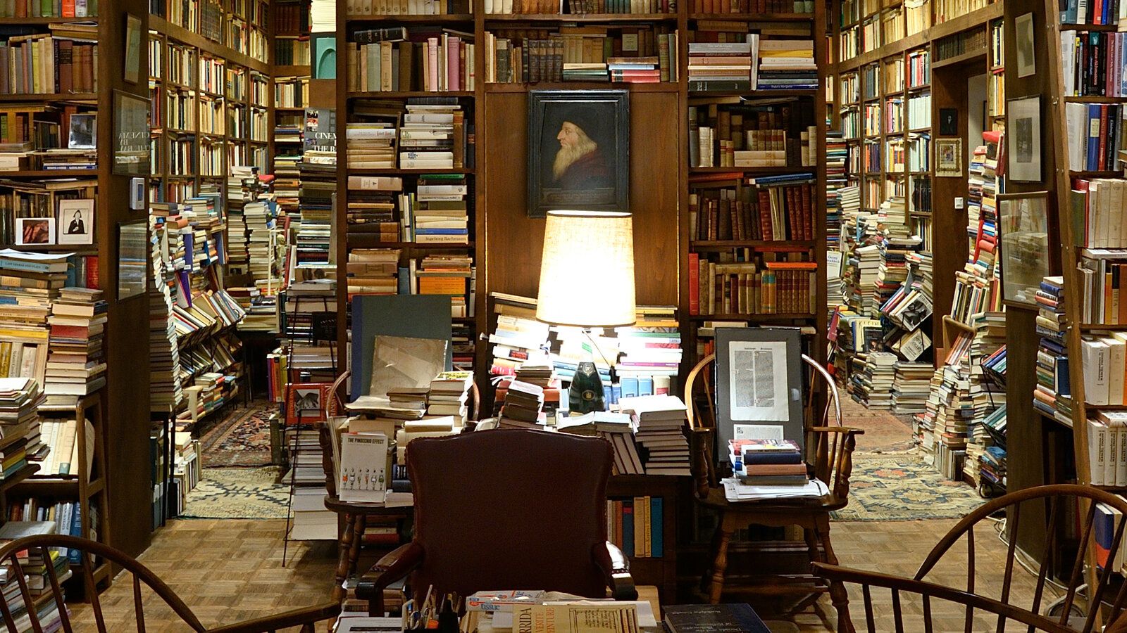 1600x900 A Library the Internet Can't Get Enough Of
