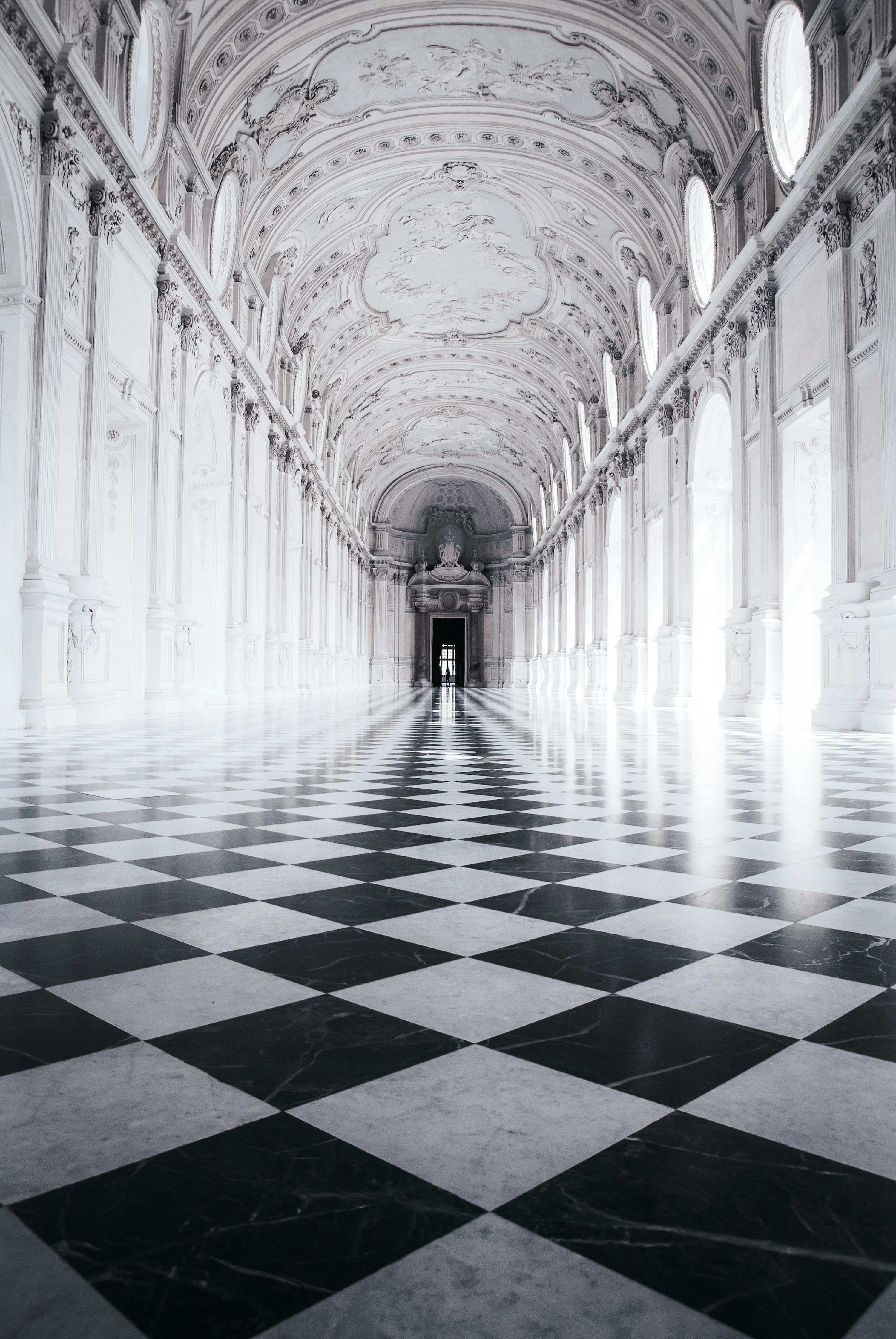3000x4481 Royal Palace Picture. Download Free Image