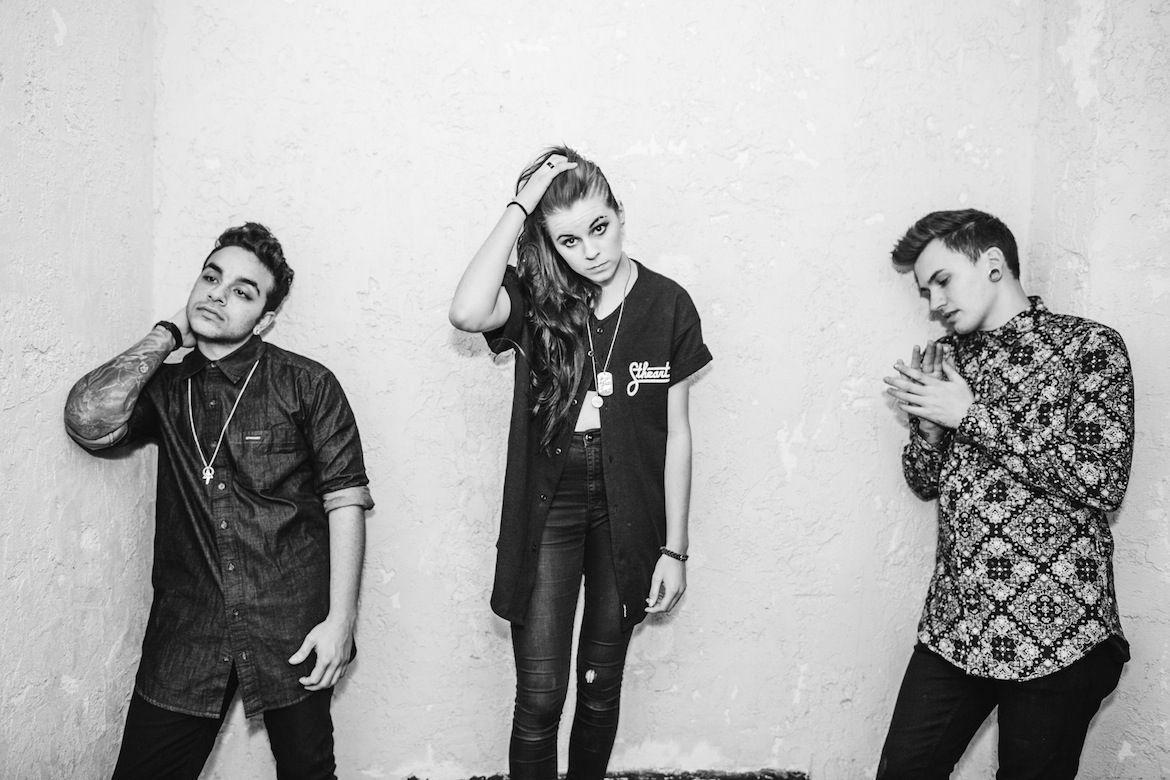 1170x780 PVRIS Wallpaper