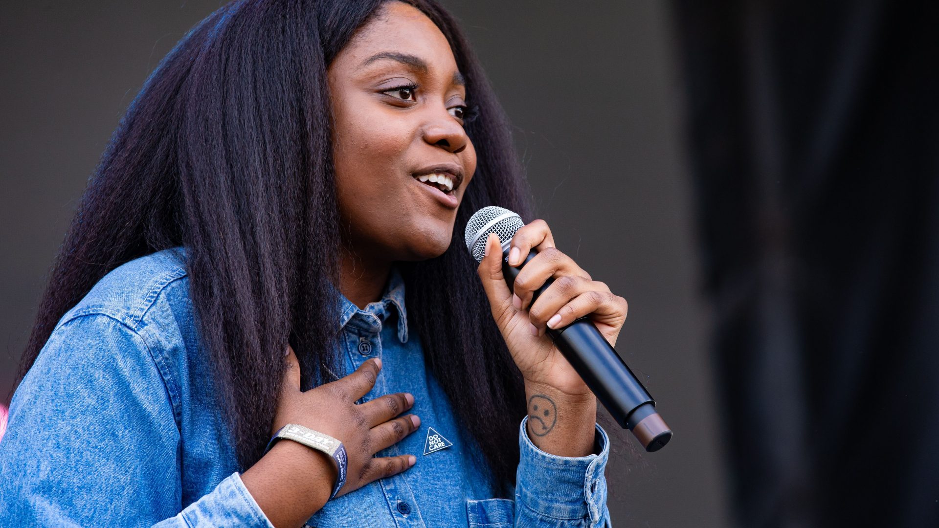 1920x1080 Noname's 'Song 33' Speaks For Black Girls Who Matter And To The Men Who Ignore Them