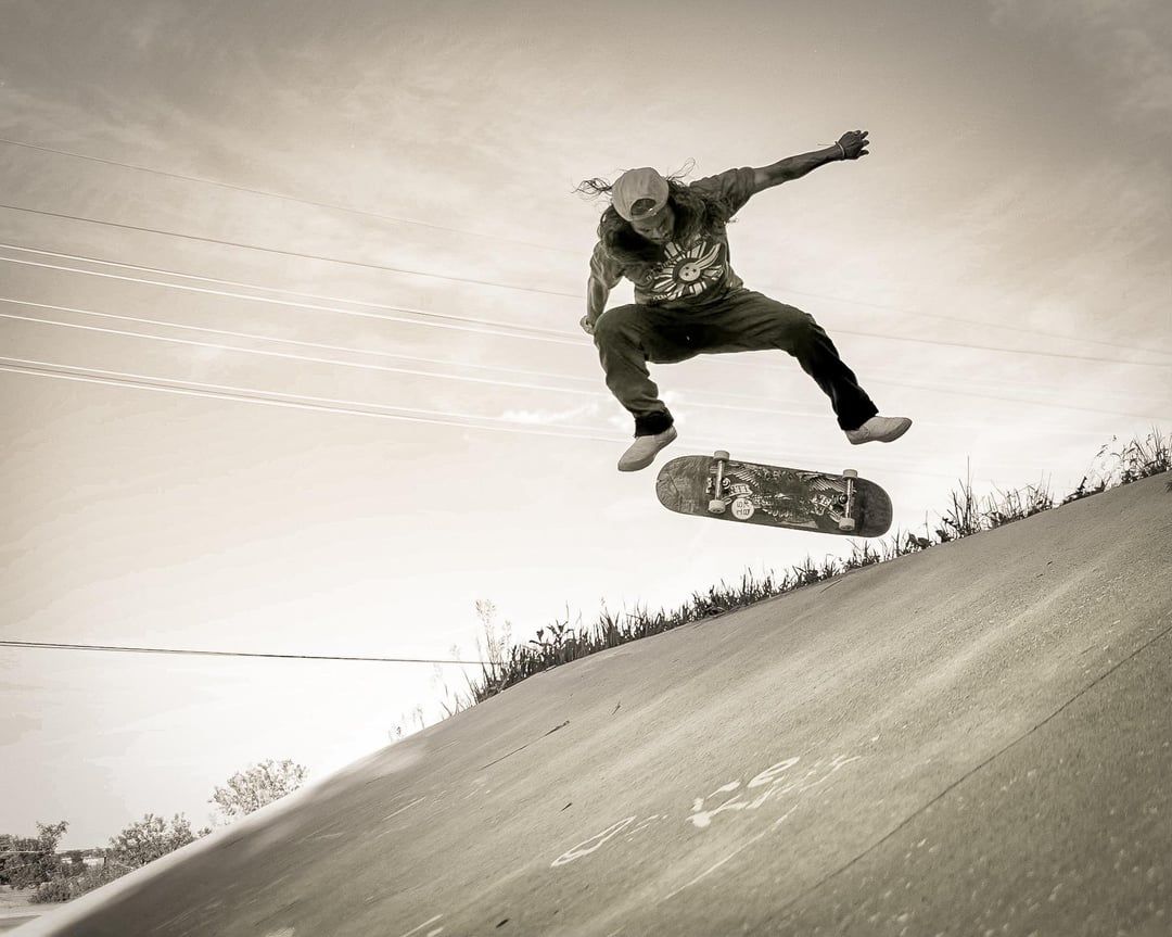 1080x863 Fakie flip [44YO]