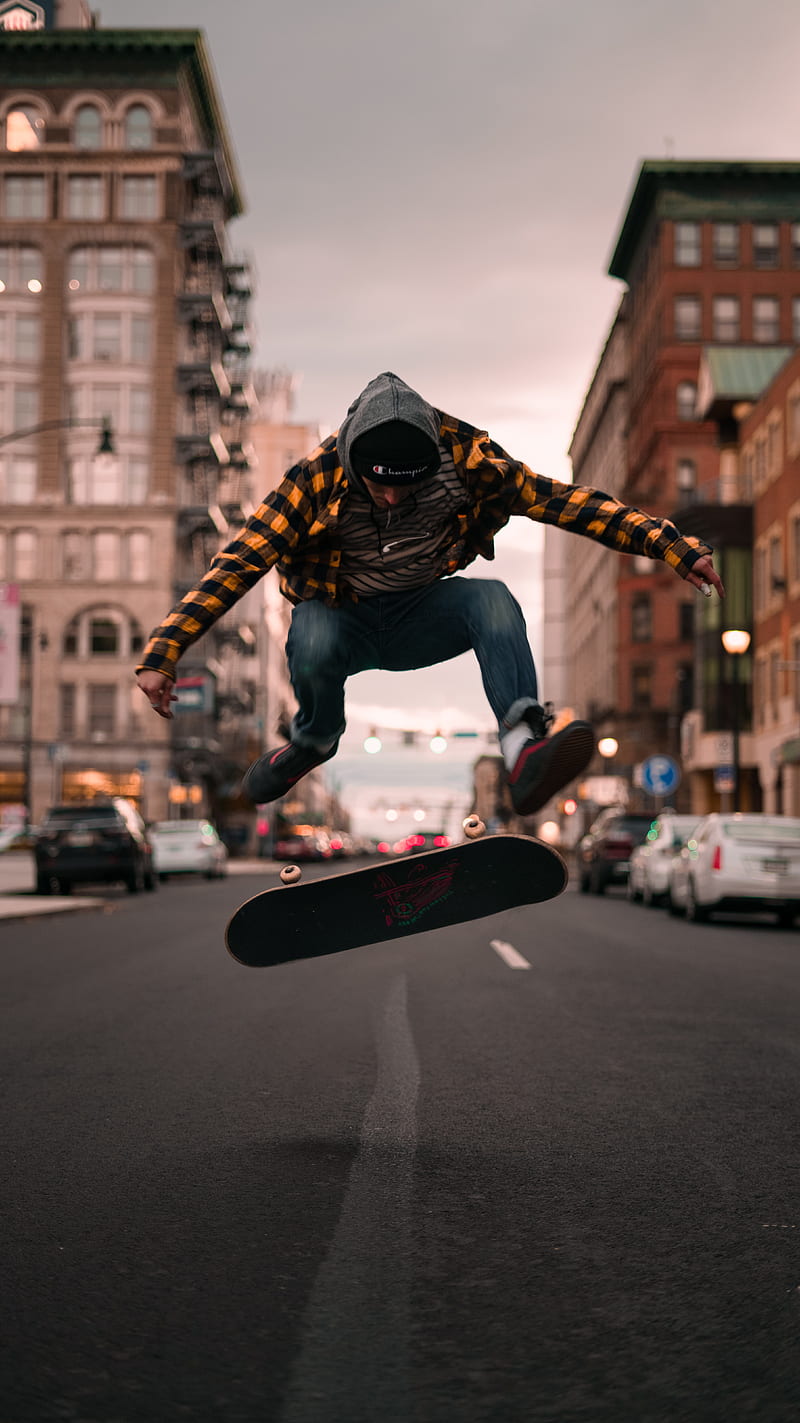 800x1423 HD skate trick wallpaper